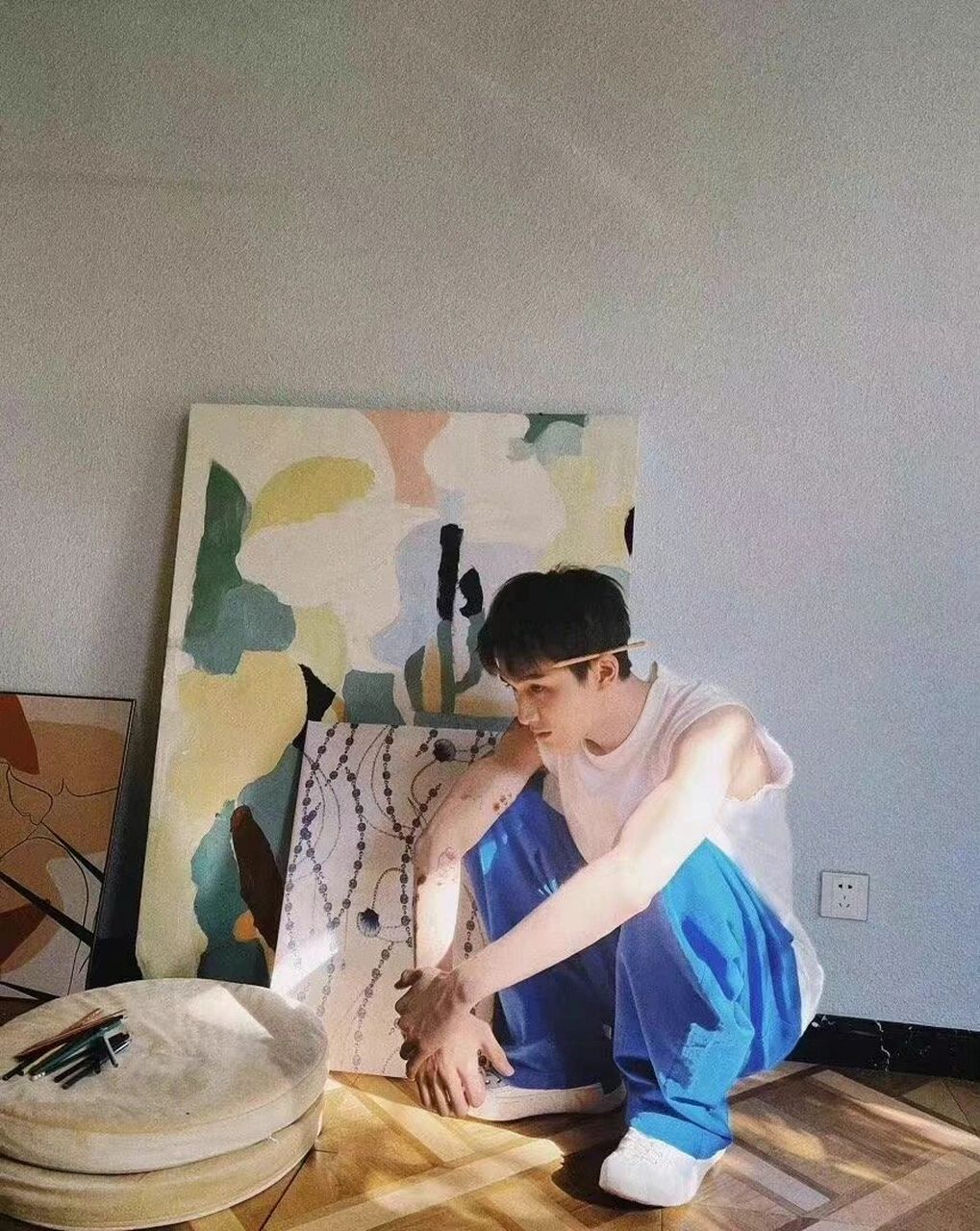 朱正廷来我们工作室啦～北京实景影棚92 [亲吻]分享朱正廷来我们