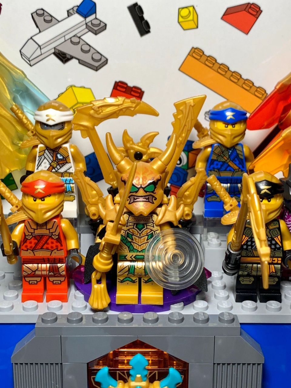 乐高黄金劳埃德升级版魔王劳埃德 乐高幻影忍者近期新出的人仔我就