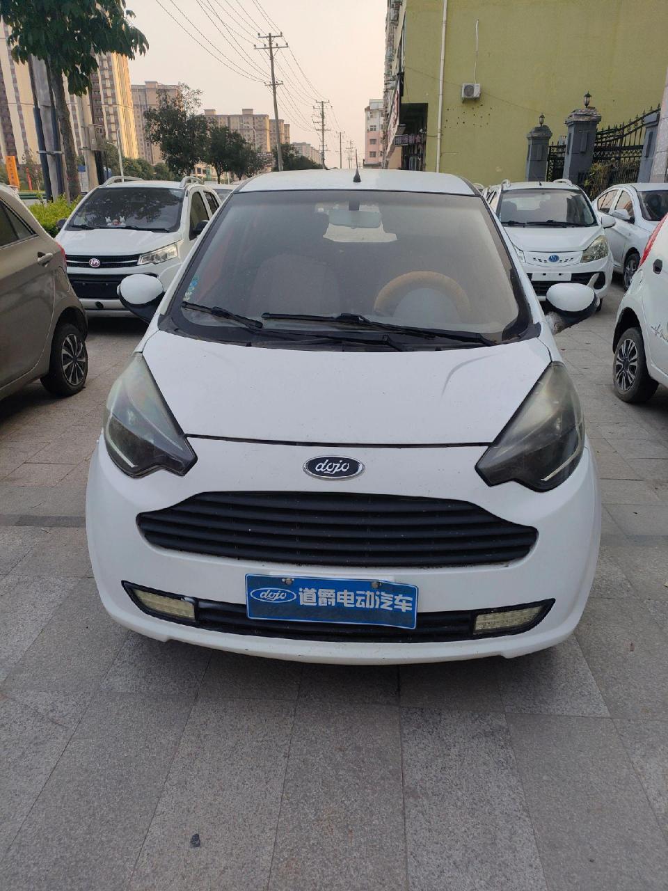 精品道爵开拓者s,实表一万多公里,72伏100安电池,四门电动带遥控钥匙