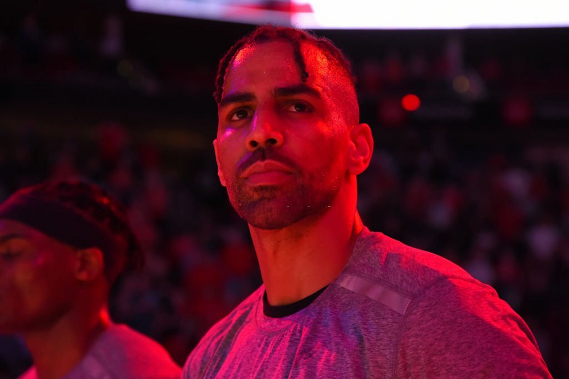 #塞弗洛沙复出加盟瑞士联赛# #nba#   前雷霆悍将塞弗洛沙复出,加盟瑞