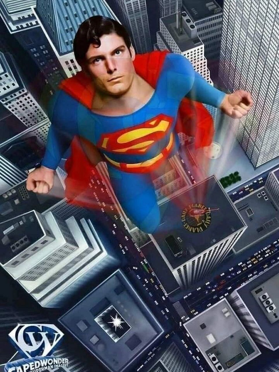 华纳第一代超人电影christopher reeve 现在超英电影一部接一部,实际