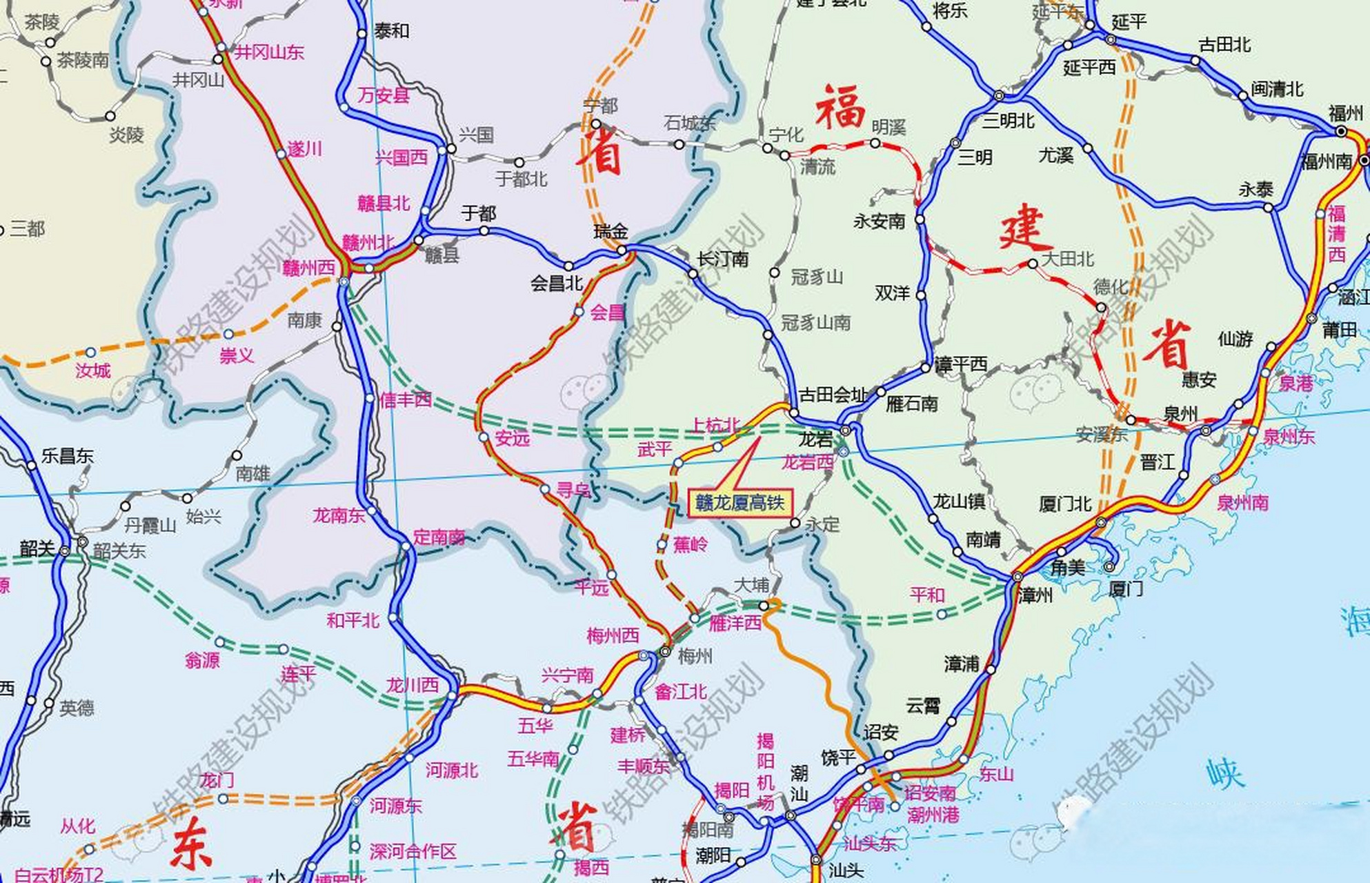最新的赣龙厦高铁线路图,从赣州西站引出,走信丰,安远,寻乌进入福建