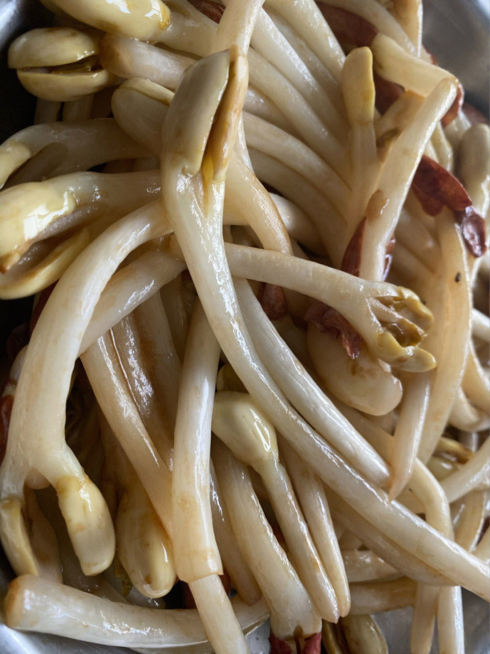 清炒花生苗,清甜可口