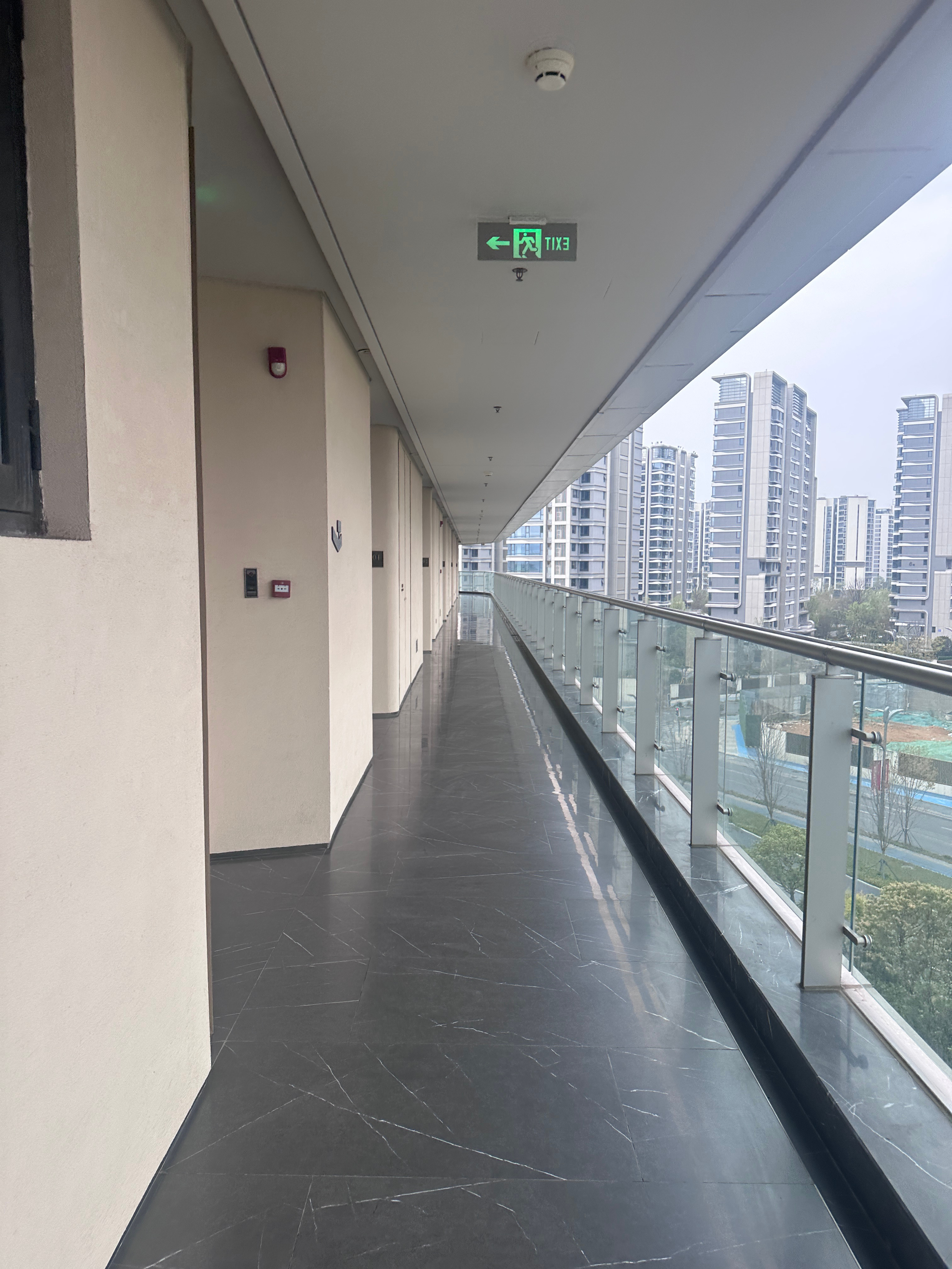 就是风景  而且进到房间的时候,我是明显感觉岛 长沙芙蓉区椰林公寓