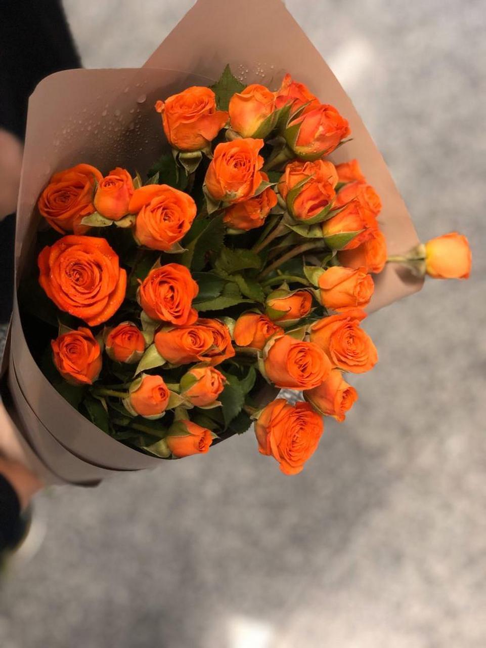 橙色芭比还有着羞涩告白的寓意,可在告白的时候送给心仪的女孩来表达