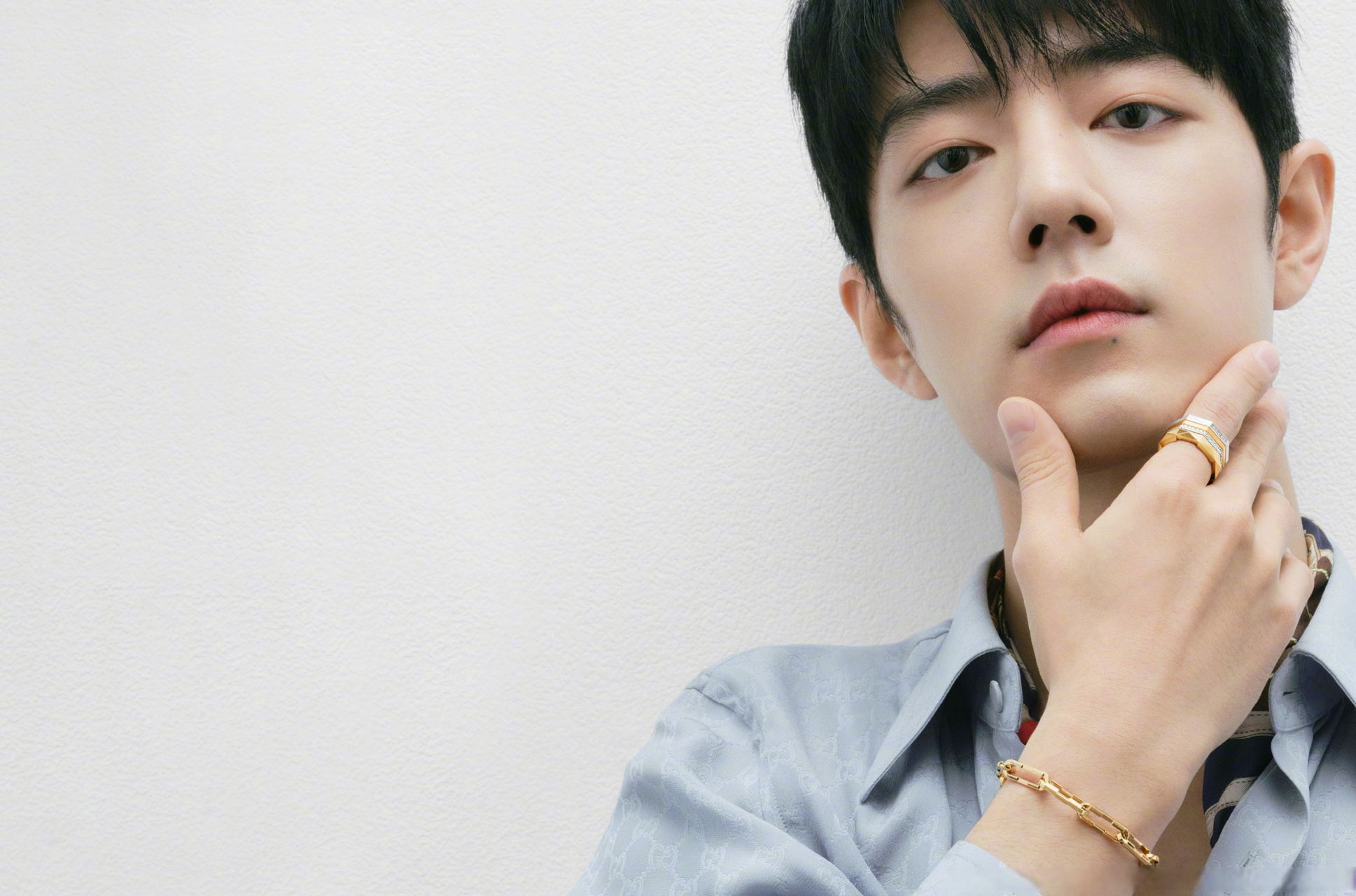 rayli fashion 古驰携手品牌代言人#肖战# 呈现全新gucci link to