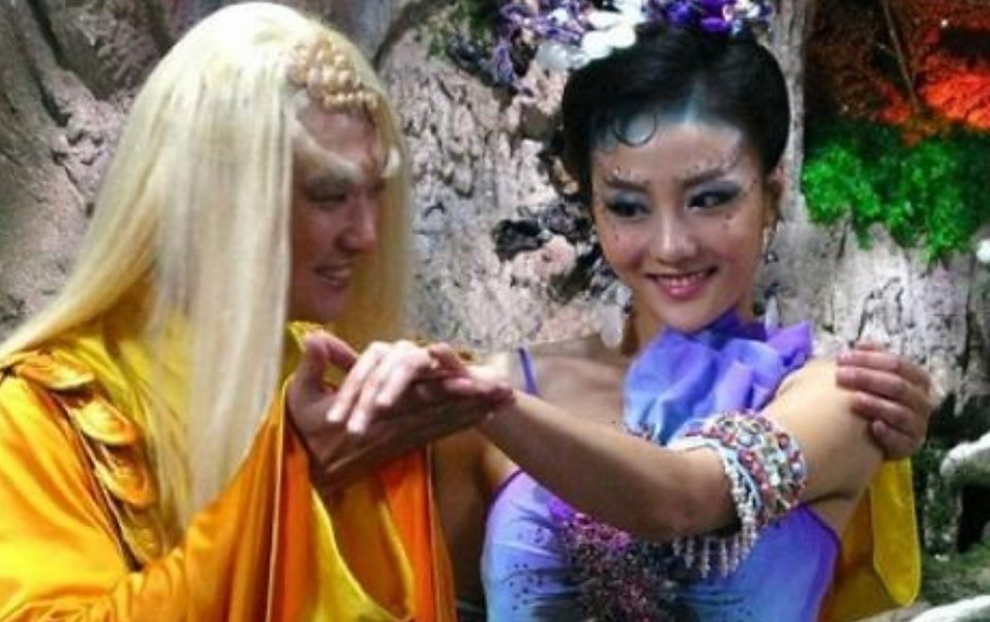 第一代蚌精,杨明娜《天地传说之鱼美人》 第二代蚌精,罗曼雅《妈祖》