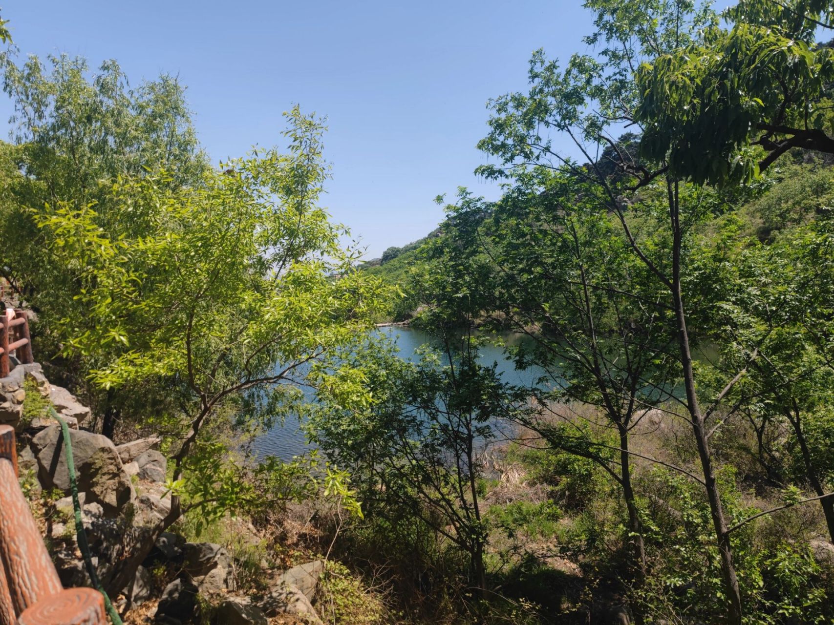 五一徂徠山龍灣地質公園一日遊 環境真的很好,很多奇石景觀,當地志願