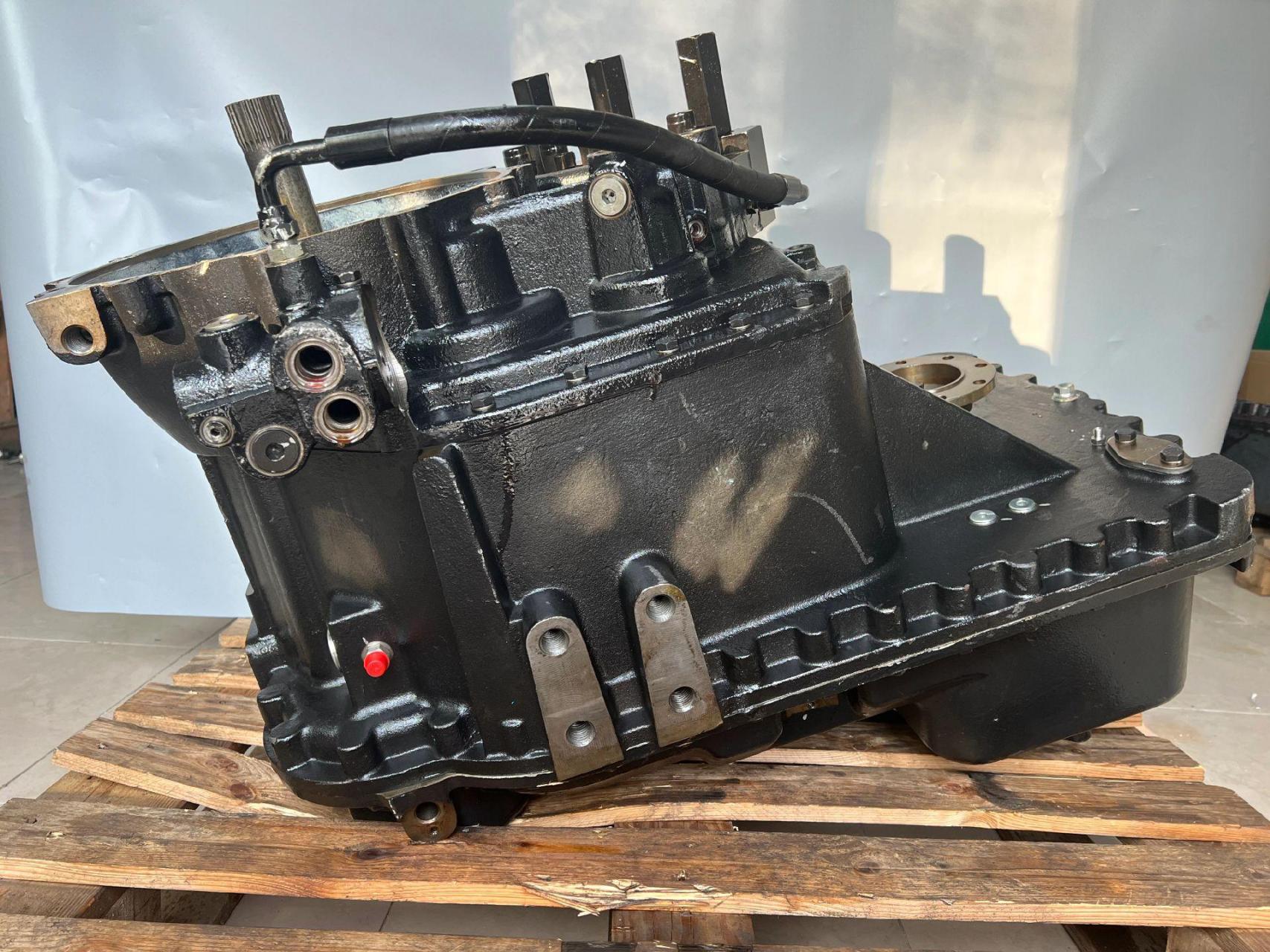 dana 德纳 spicer(锐马/斯派塞)tzl16系列非公路99成新变速箱到货