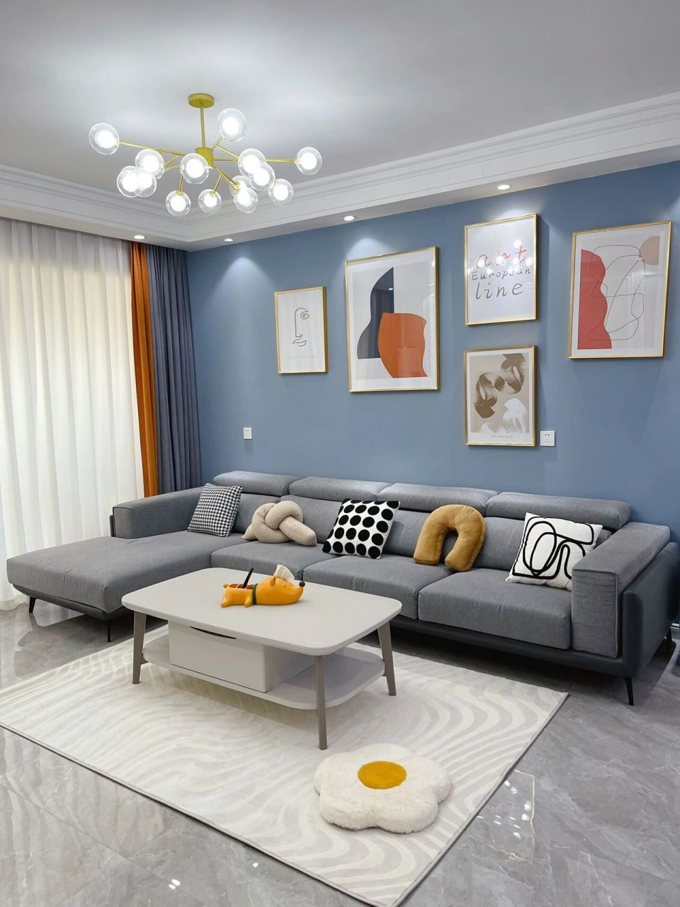 客厅乳胶漆颜色大公开|照着刷准没错 看惯了清一色的黑白灰,有没有