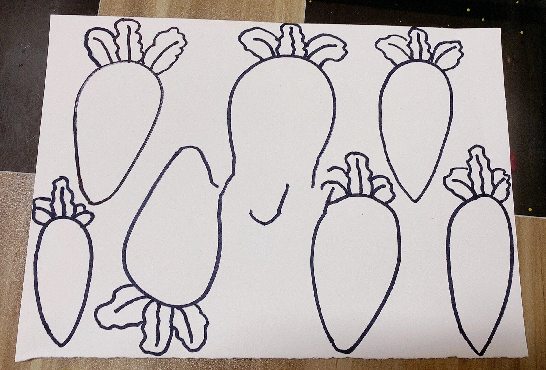 创意儿童画《拔萝卜》(启蒙班23) 适合3–5岁的宝贝哦