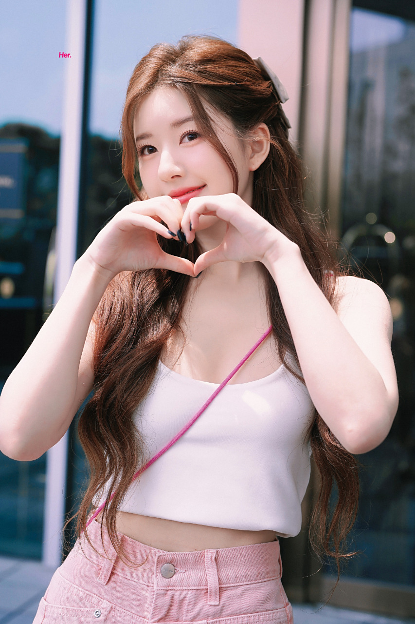 赵露思的多巴胺手机壳#  今天是水蜜桃99味儿的露露公主9499!