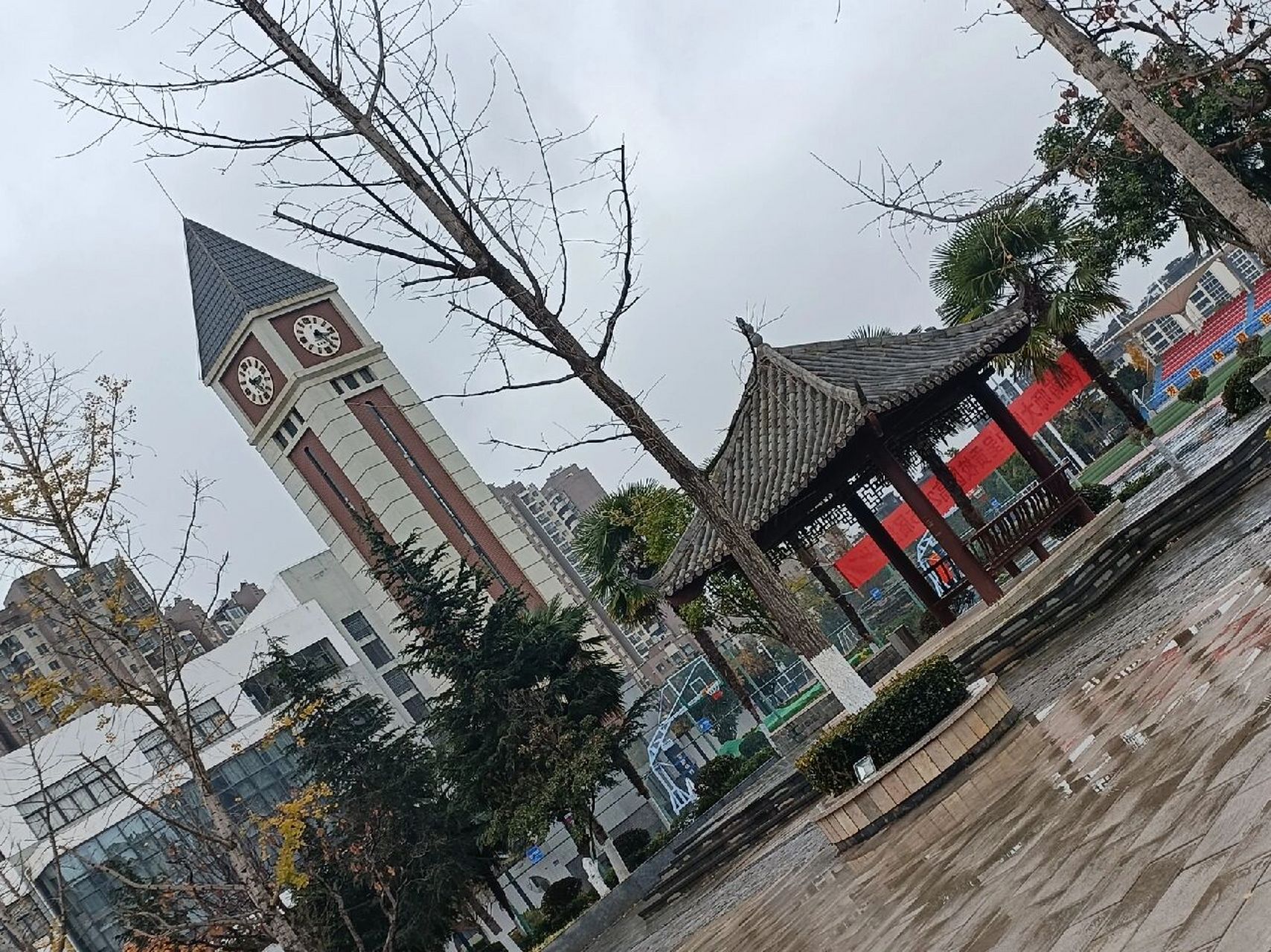 云南师大附中呈贡校区90 亲爱的母校,想你的一切了在校初三牲表示很