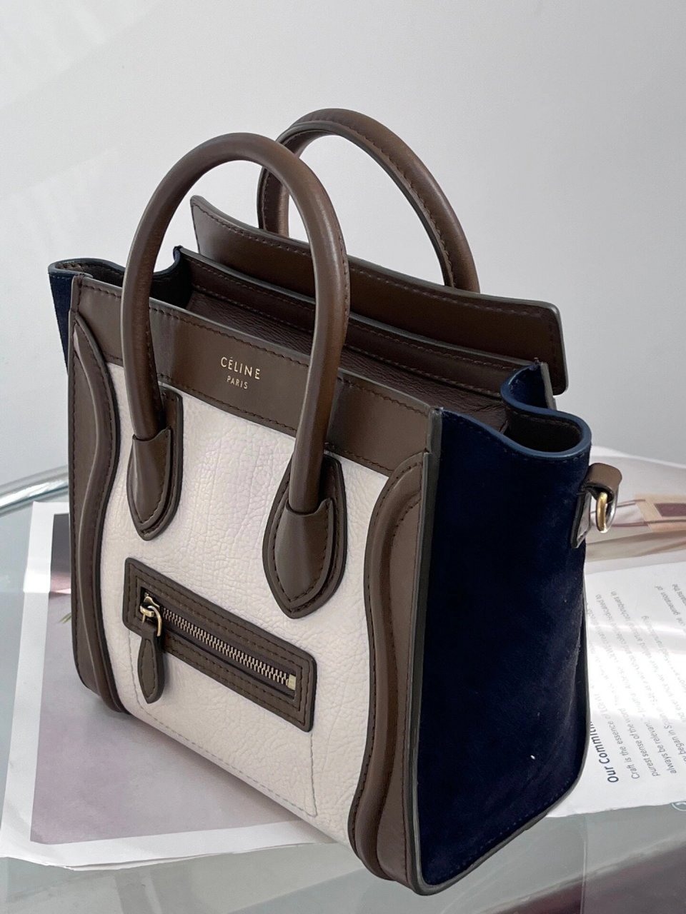 celine赛琳 celine赛琳/小号笑脸包nano 9995相当经典皮质纹路高级