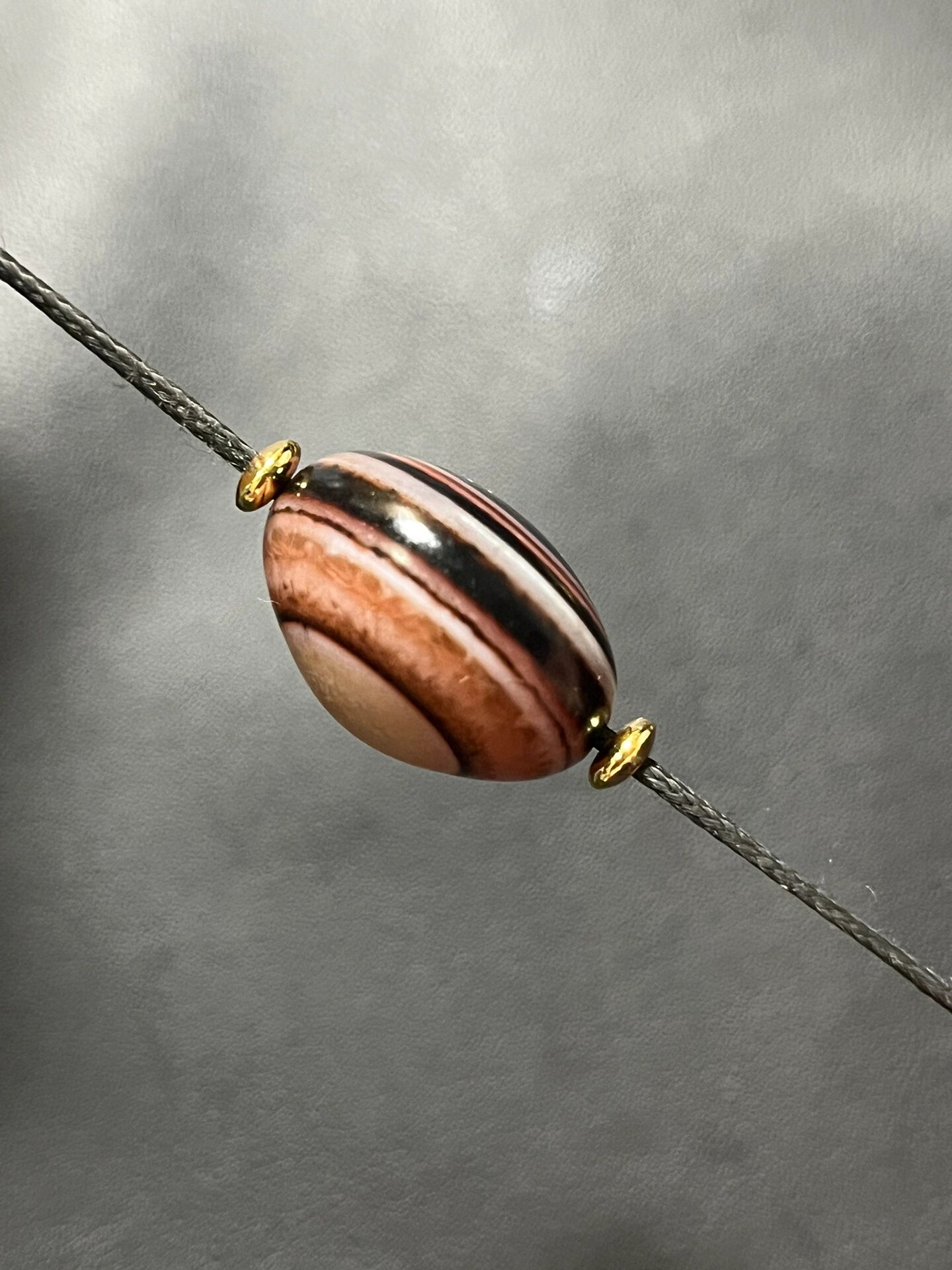 天然满朱砂双面眼羊板眼天珠