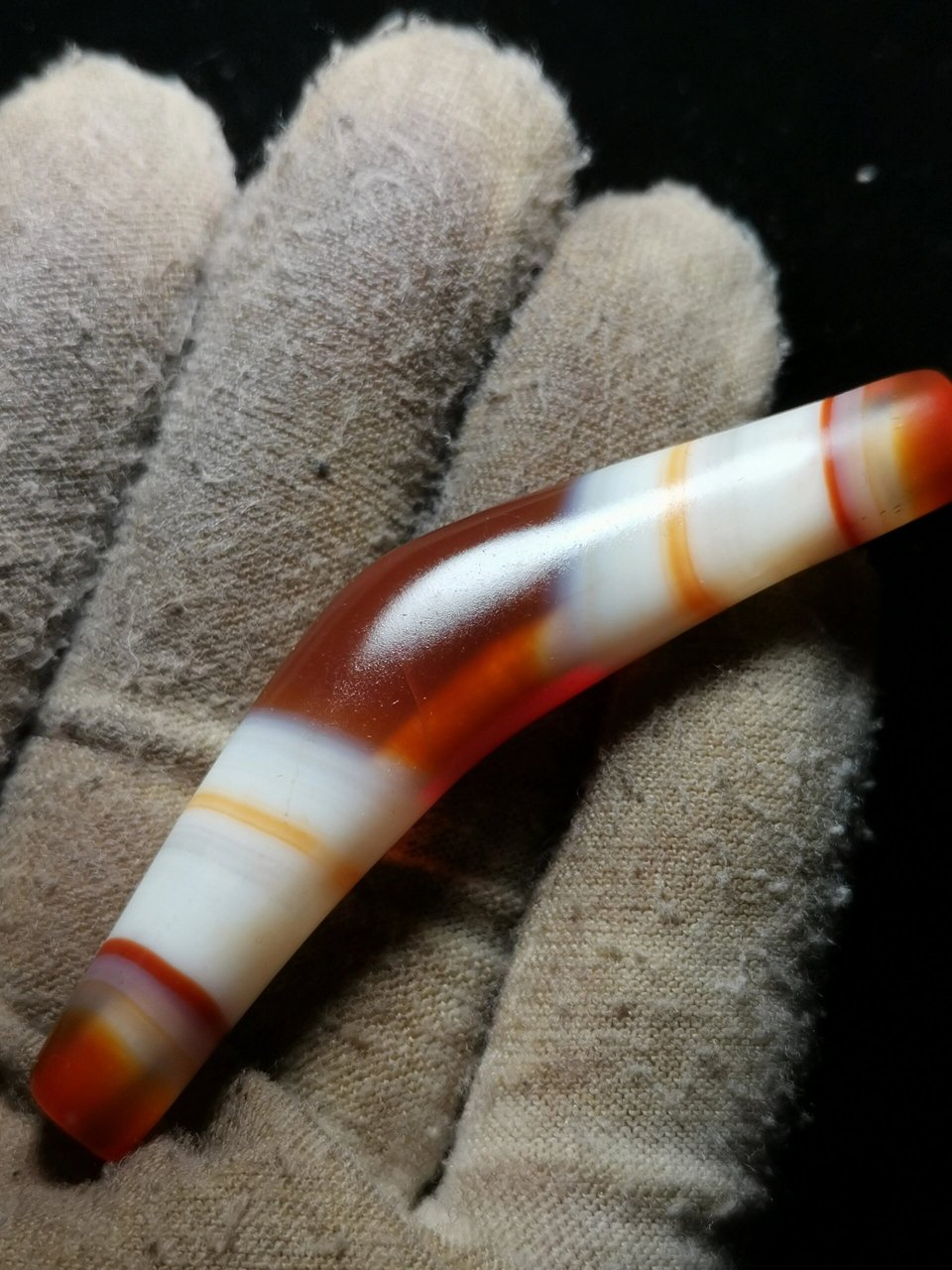 藏地收货,一枚缠丝玛瑙牛角天珠,光气一流 藏地收货,一枚缠丝玛瑙牛角