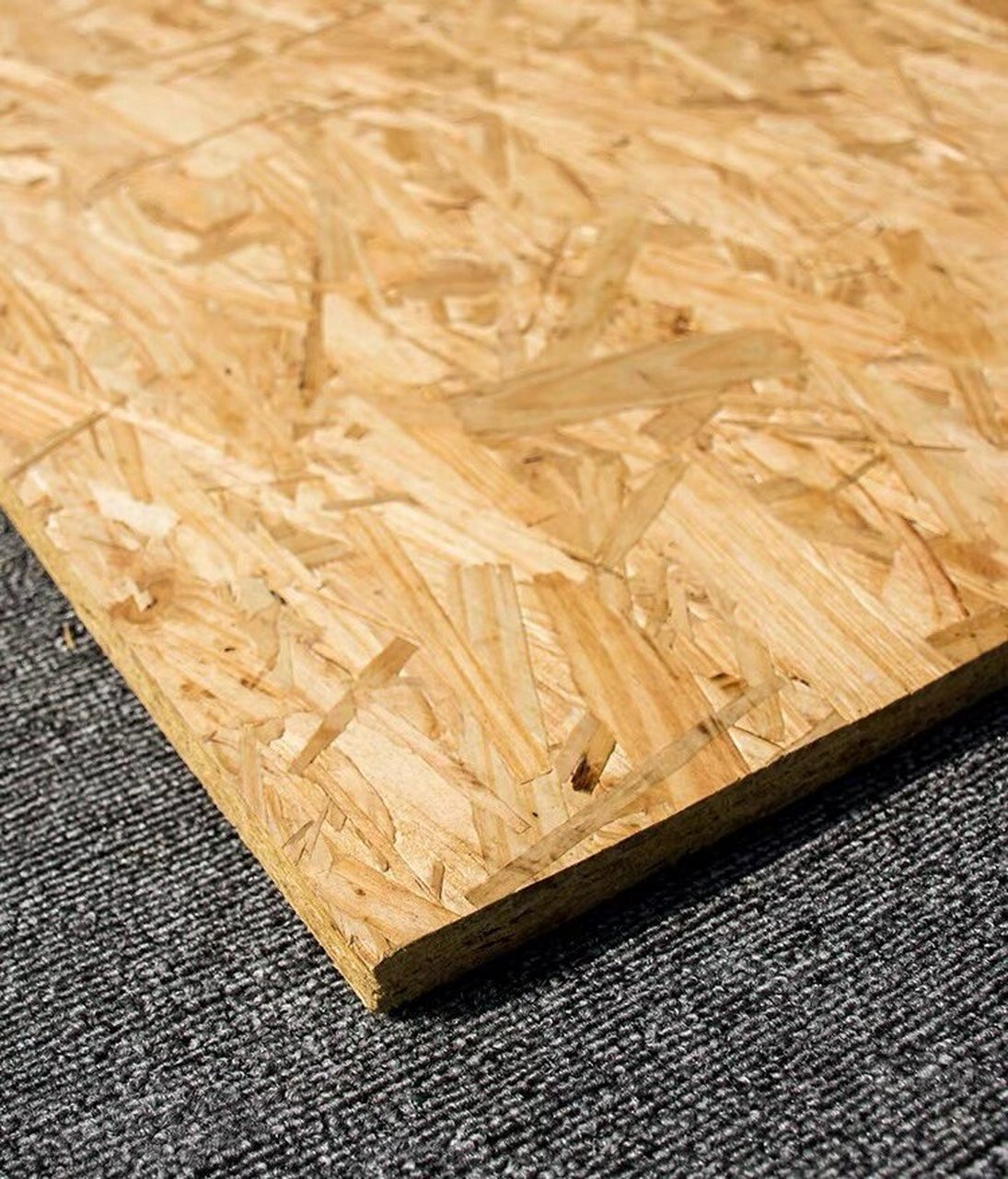 材料概要 欧松板(orientedstrandboard),即定向结构刨花板,是以小径材