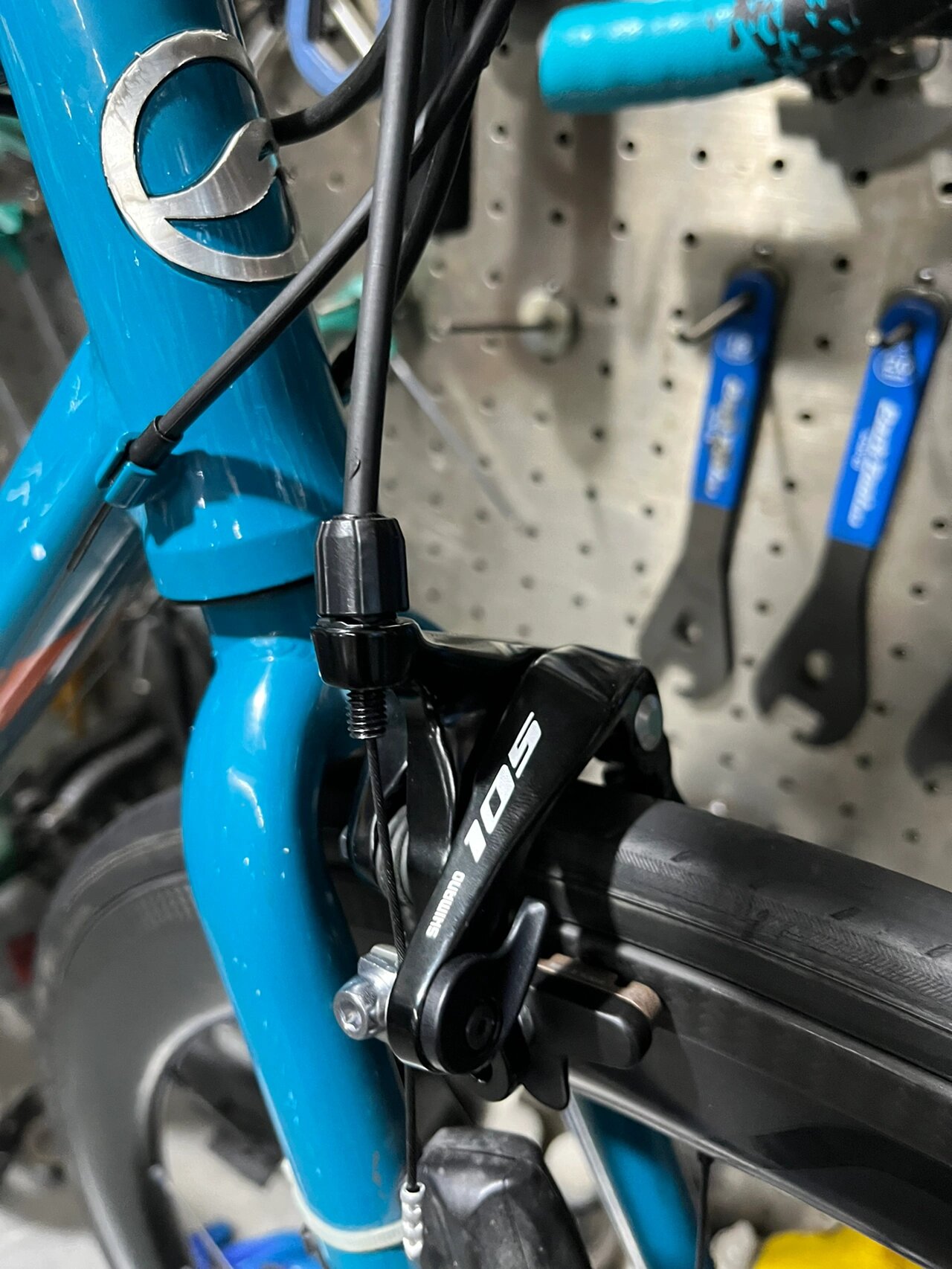 捷安特风标2500改装 落地!这绑带颜色太配了!这是台有故事的车!