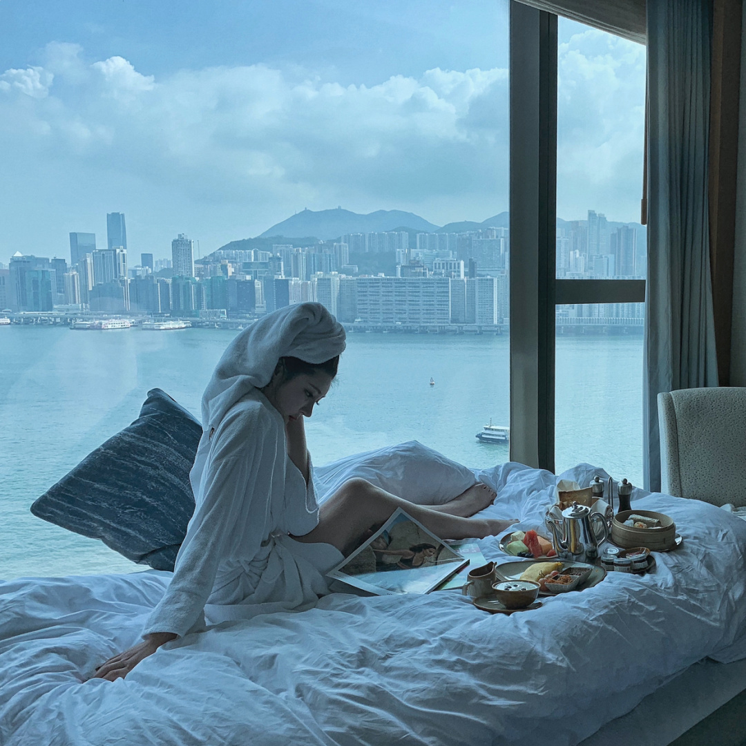 高级酒店的头像唯美酒店微信头像美女住香港半岛酒店房间图片