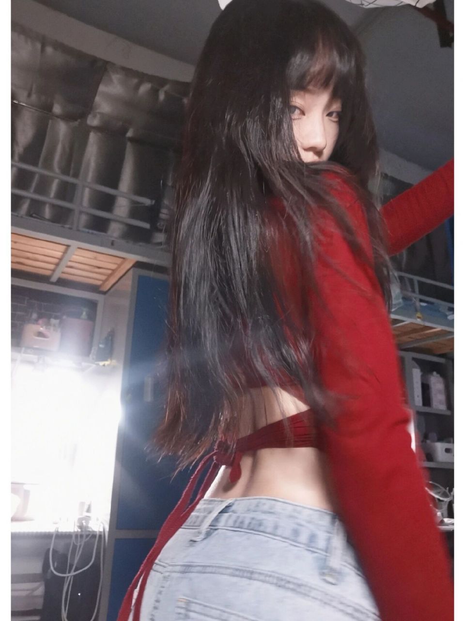 腰沟这么深正常么 我妈说我腰像被人砍了一下但是我觉得腰沟!很!好!