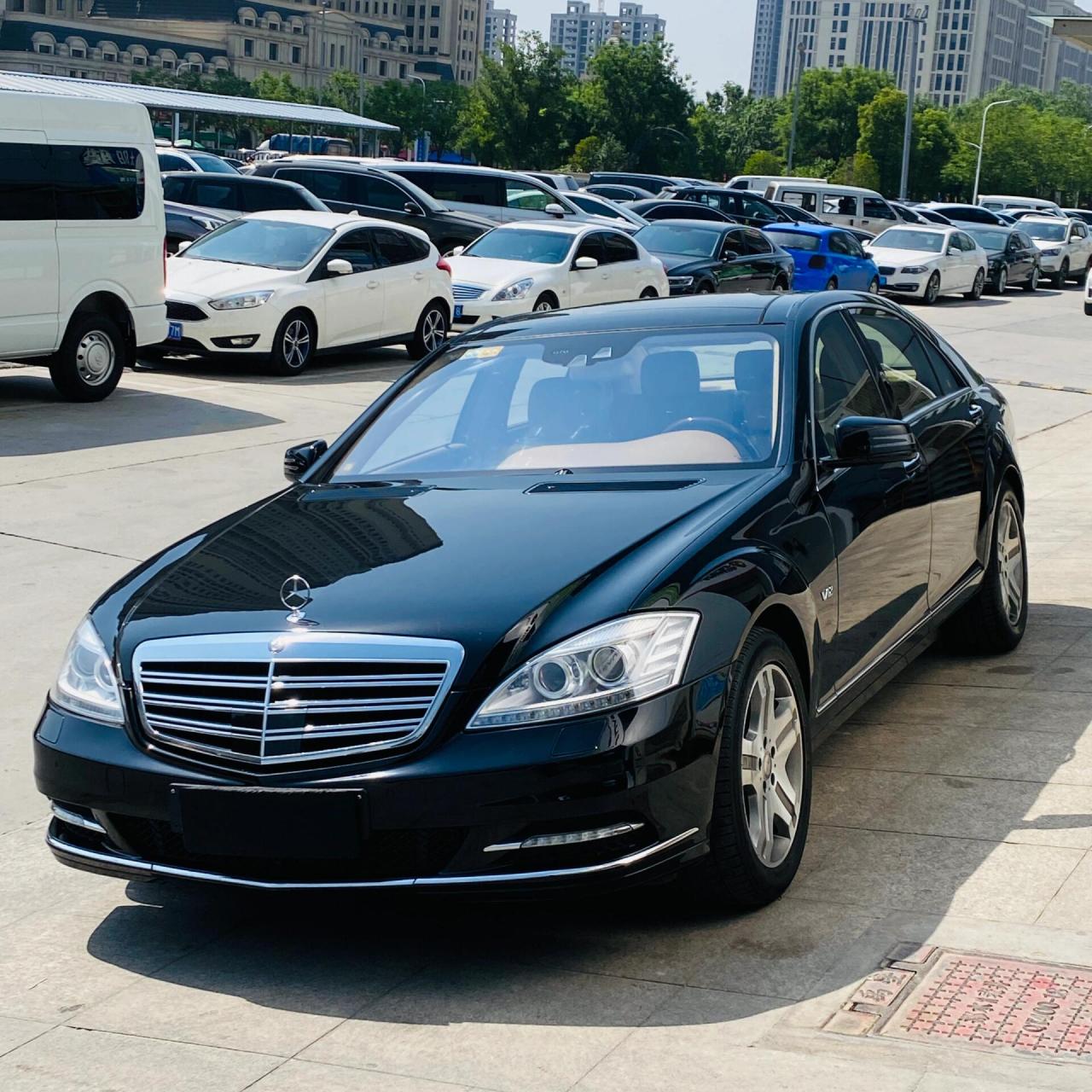 4万多公里奔驰s600,这一刻依然让人心动 10款10年v12奔驰s600l 全车原