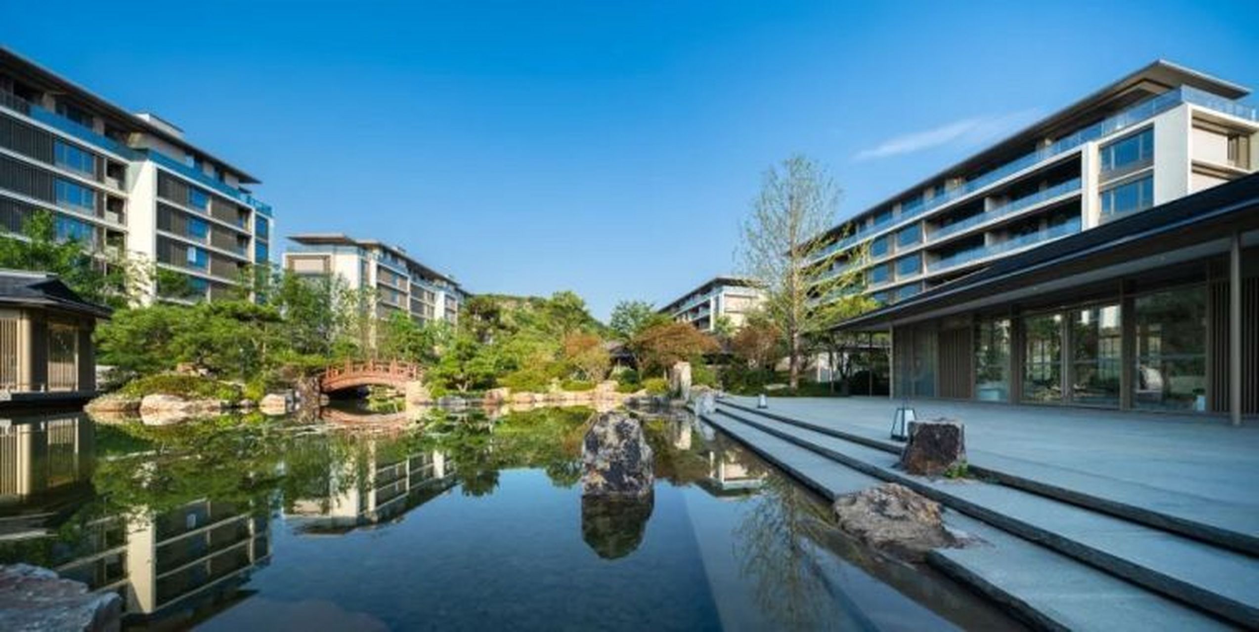 健康智能颐养居所|宜兴雅达·松下社区景观 雅达·松下社区被山水环绕