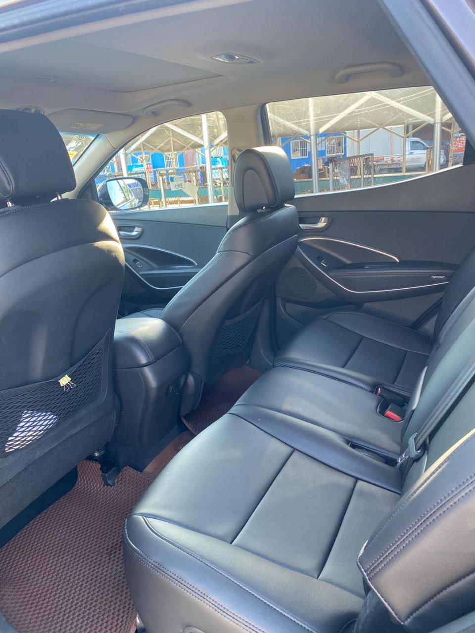 现代ix45,全新胜达,7个多w即可拥有,超高性价比精品车况看车必中系列