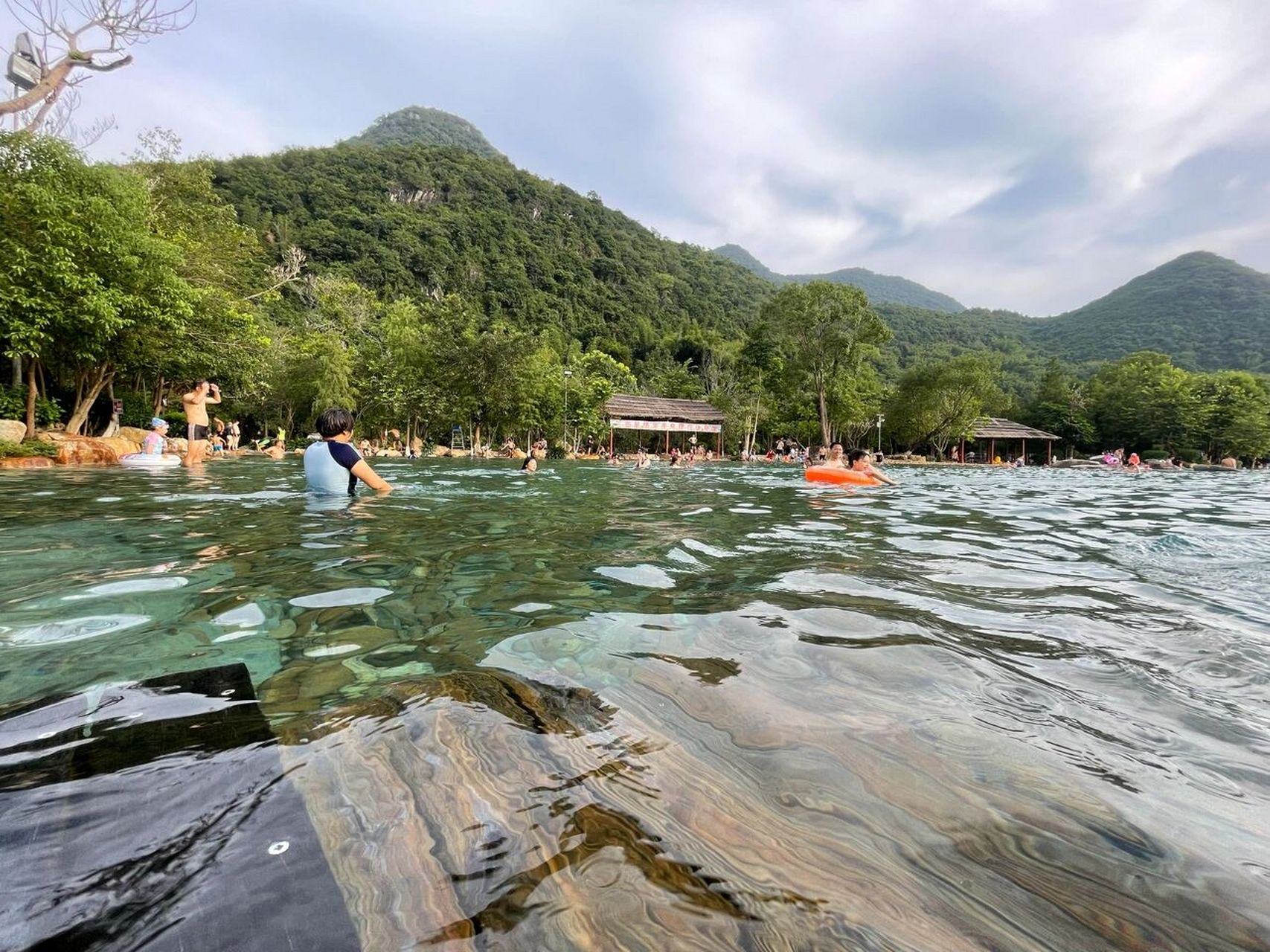 韶关翁源冷泉滩~爽!