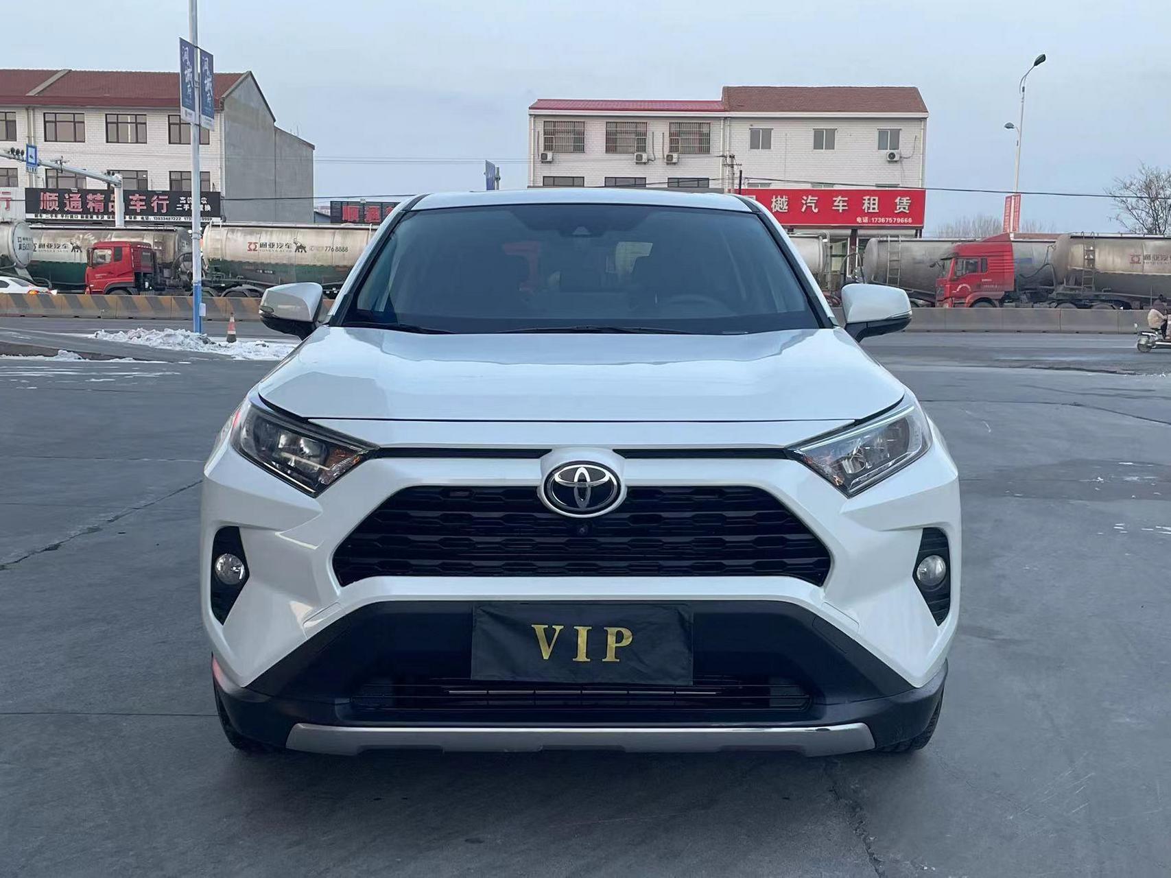 丰田rav4小公主