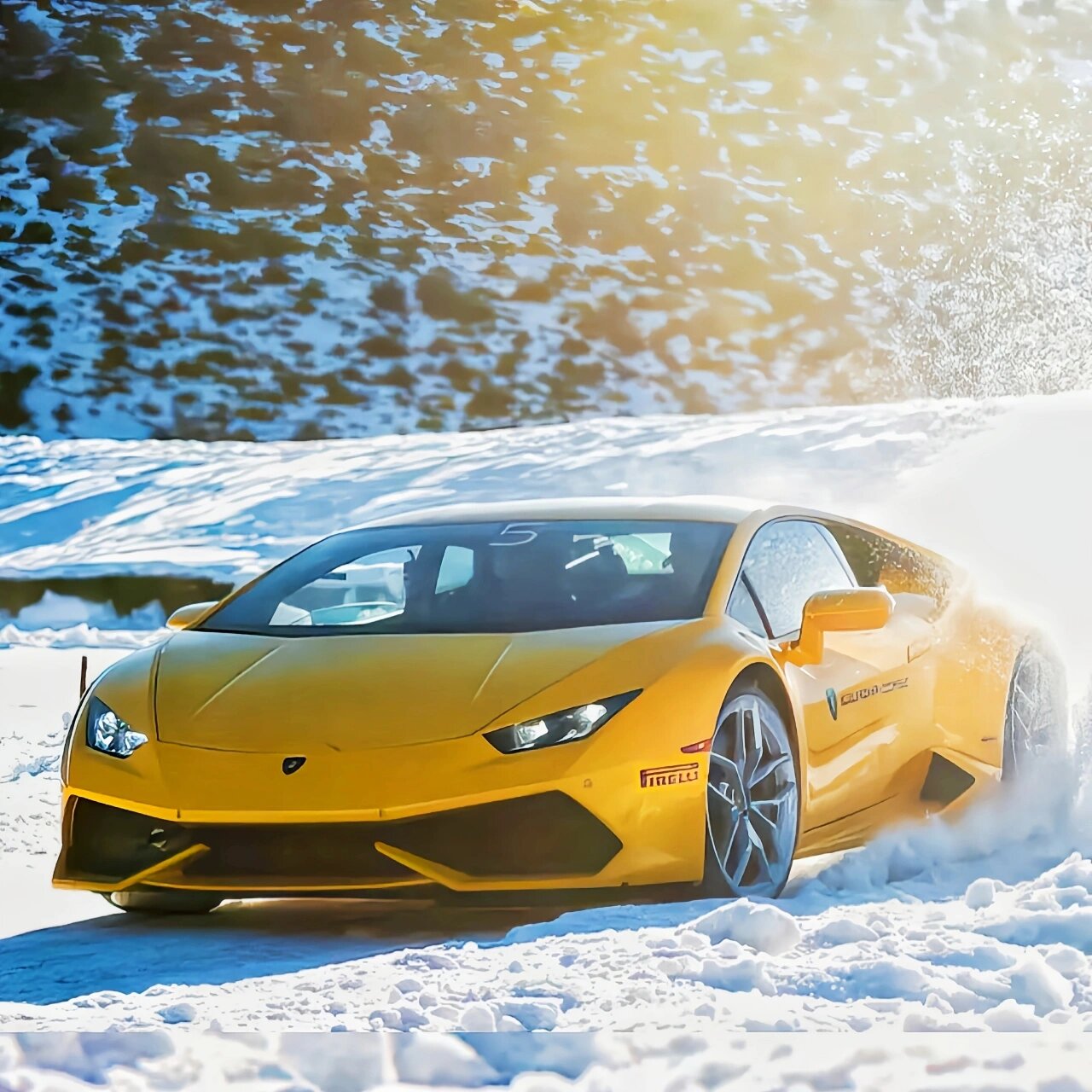 兰博基尼头像round two75      round two,取图点7815,关注后续