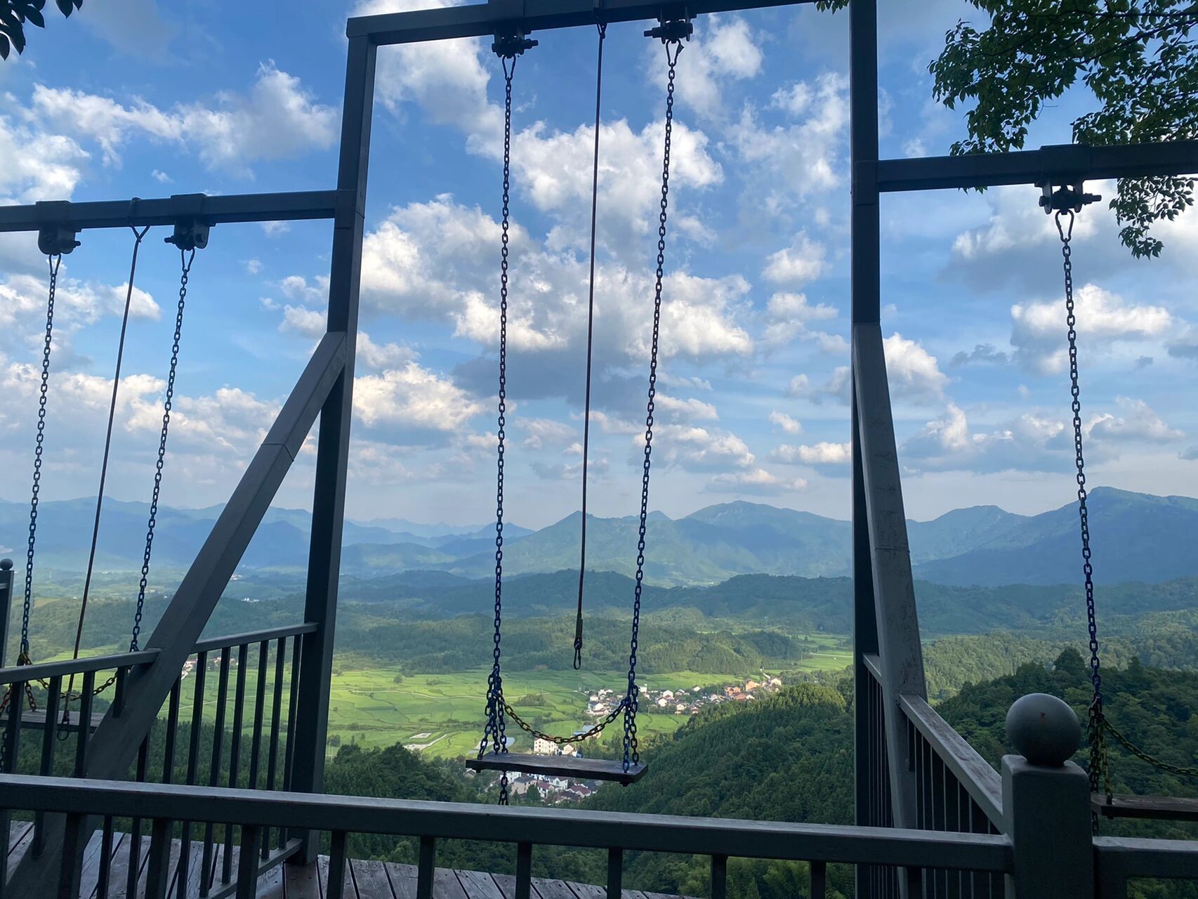 宝峰岩风景区简介图片