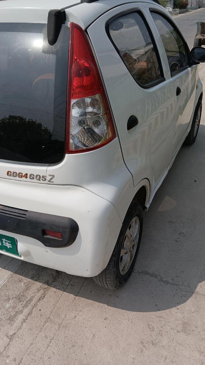 御捷q5带原车发电机.带原车发电机,5块100电池,价格5800