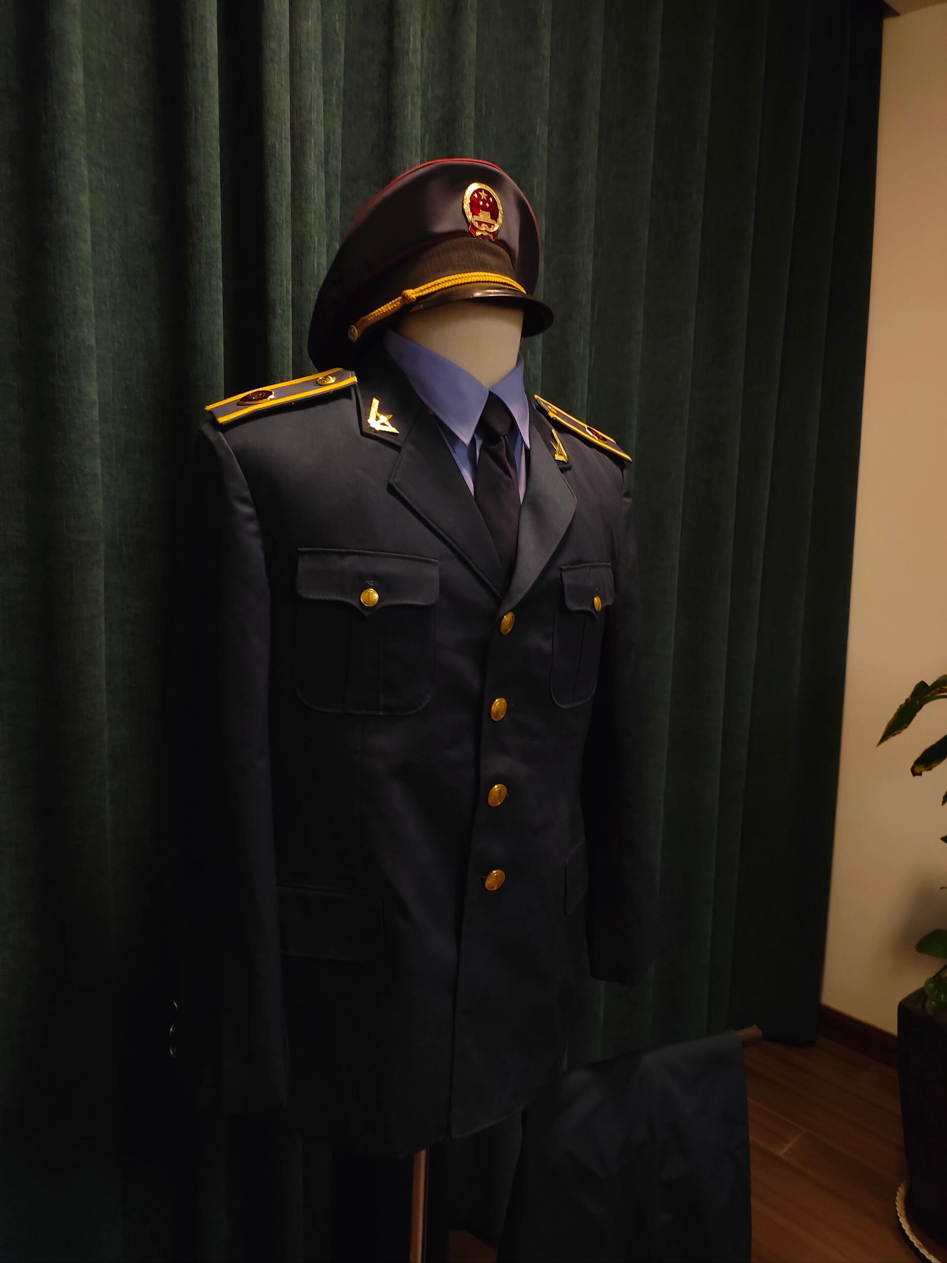 中国工商80年代制服