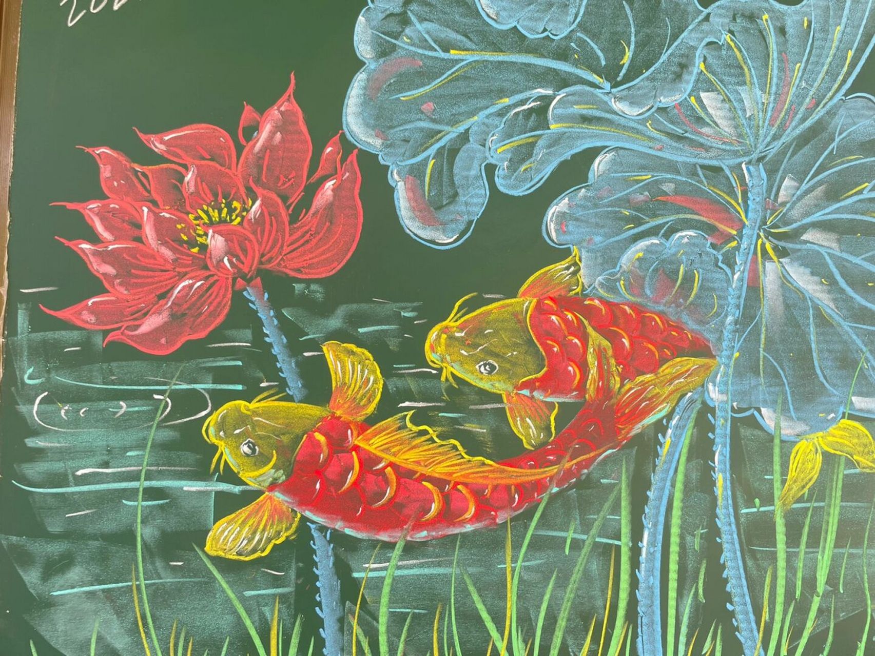 粉笔画(鱼95) 红鲤鱼与绿鲤鱼与驴[失望][失望][失望]有一只背上的