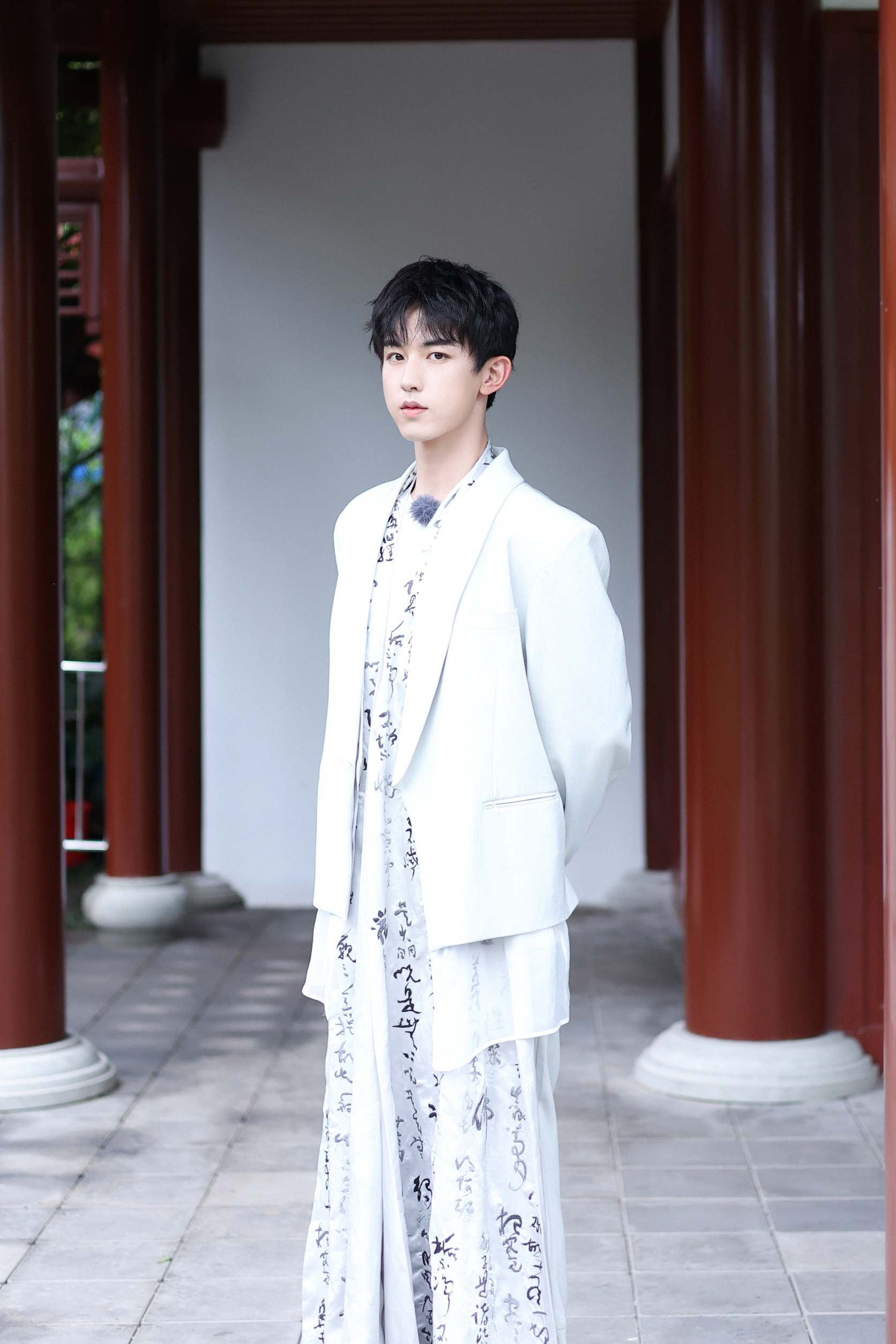 郭俊辰城市捉迷藏# 小猫变"熊猫"?