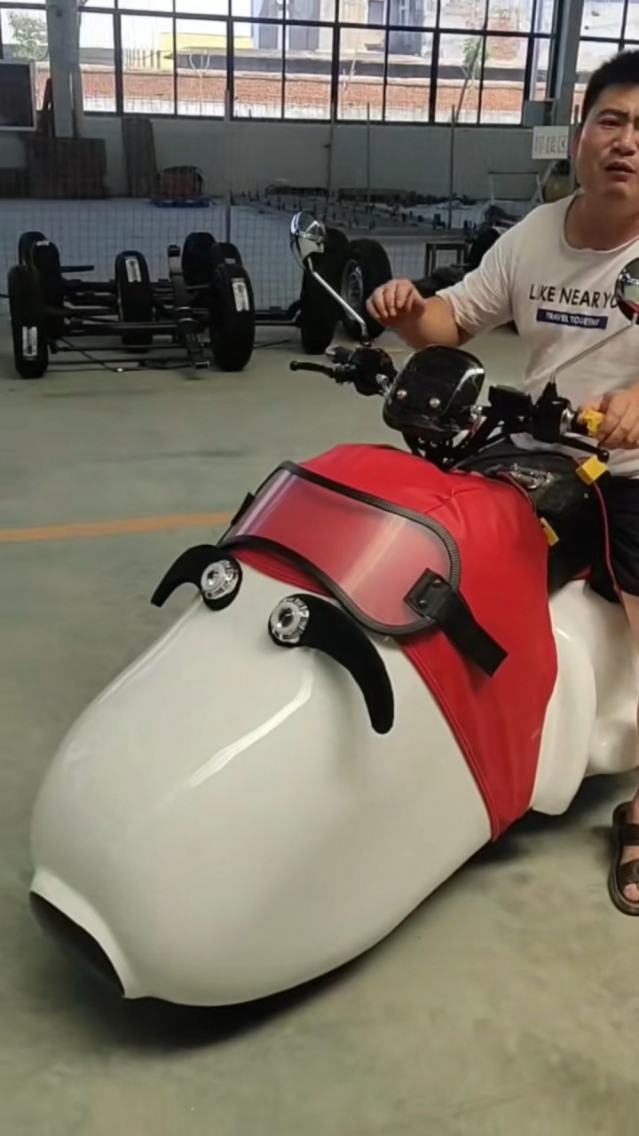 电动侉子边三轮     大狗电动车景区用车,可以定制边三轮