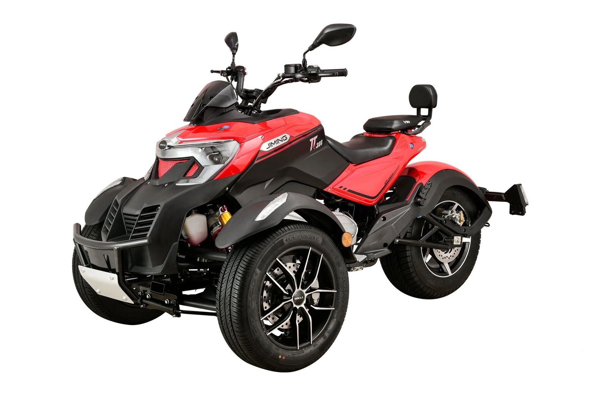 动力系统,吉铭坦途300搭载了一颗单缸水冷发动机,排量:276cc,最大功率