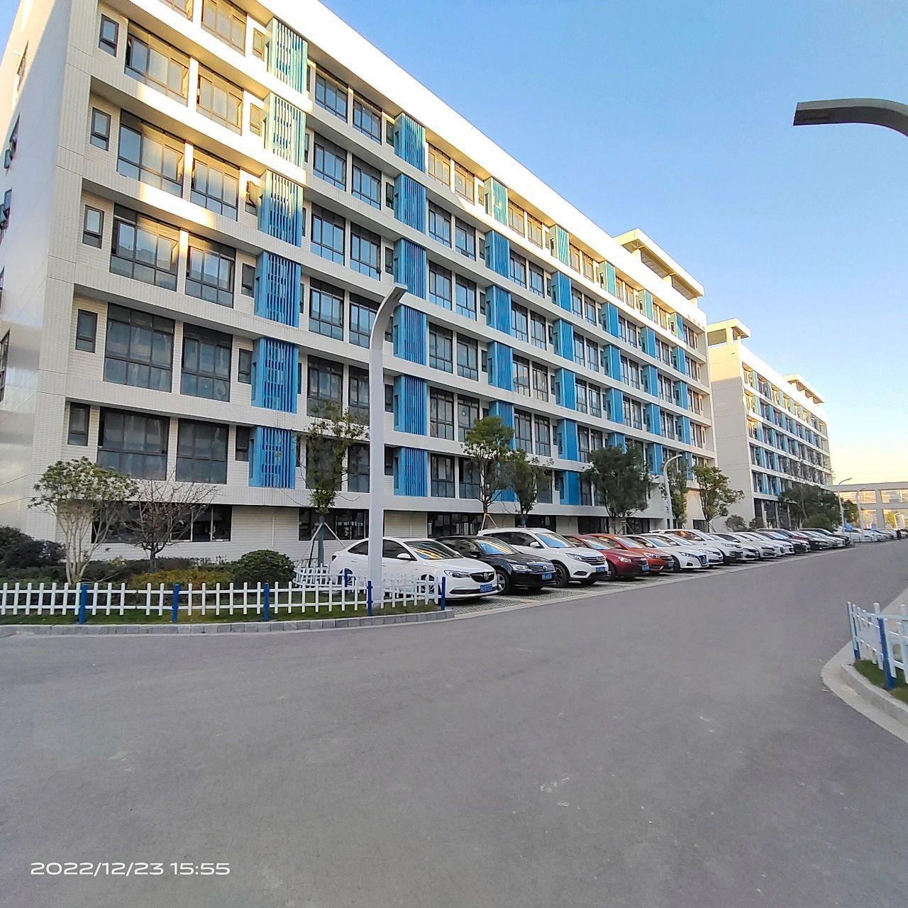 来了来了,常熟立讯day 1 今天刚到厂,因为这边是新厂,地方比较偏,里面