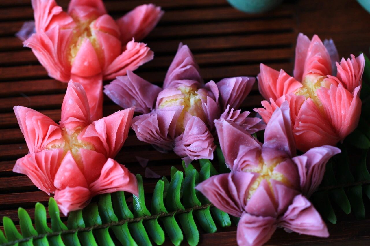 超高颜值的国风点心莲花酥 闲来无事的下午,突然心血来潮.