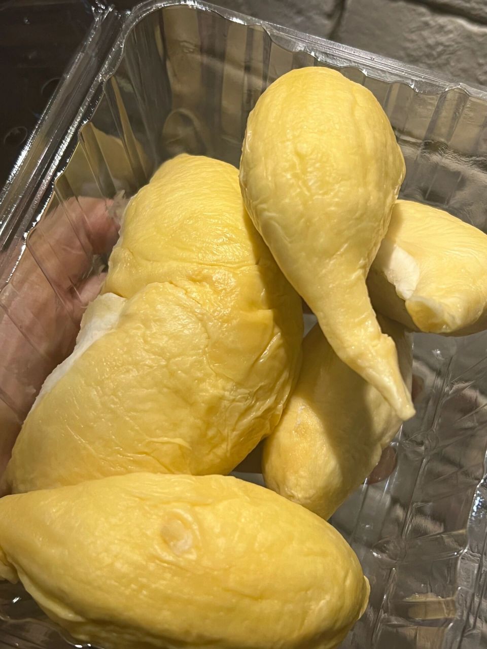 第一次吃干尧榴莲 最近看到干尧榴莲很便宜 就买了一个小小的 说实话