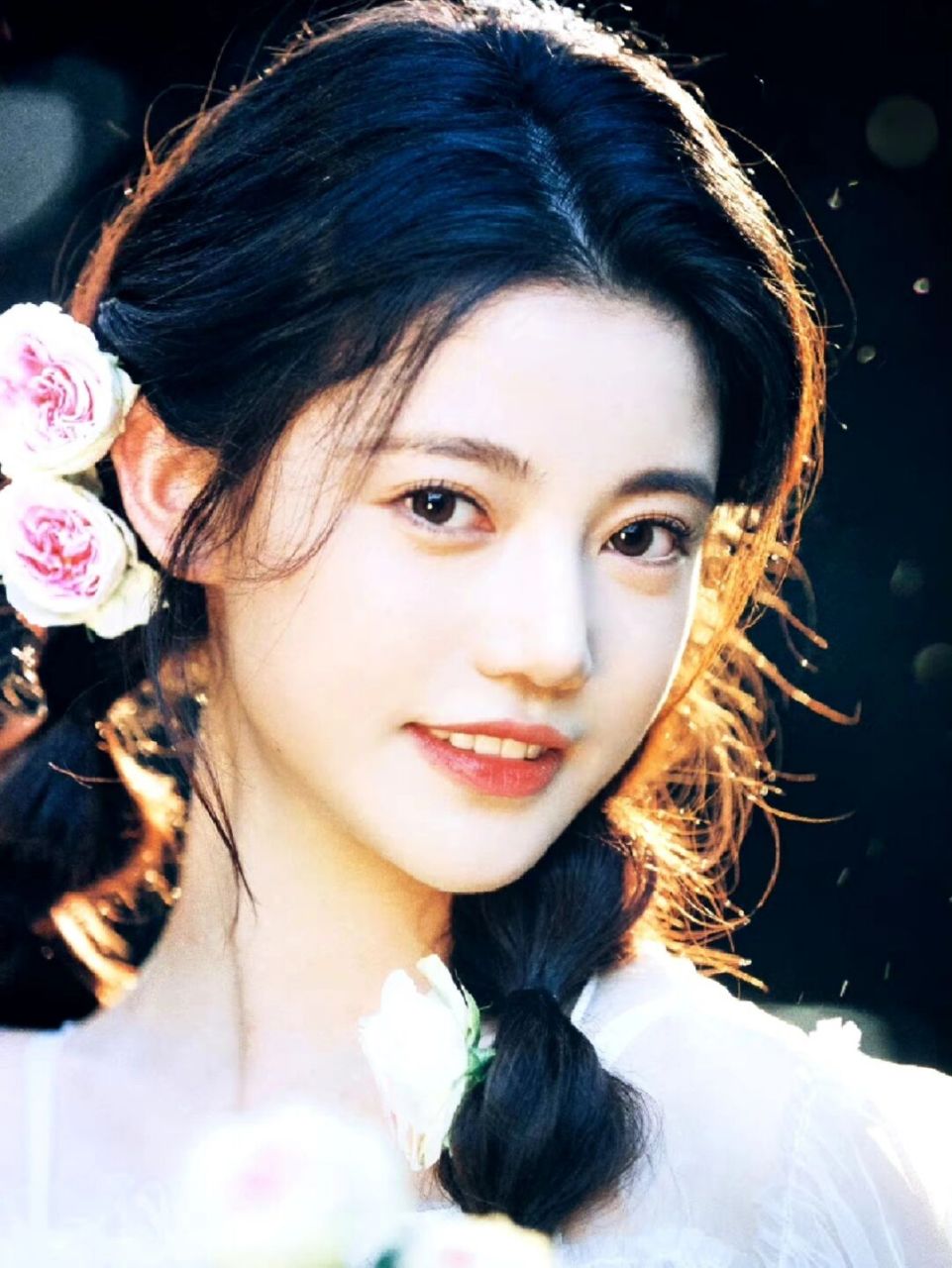 孙珍妮 头像 壁纸 我又挖到宝藏女孩了 看   有被她美到 可爱到  她剧