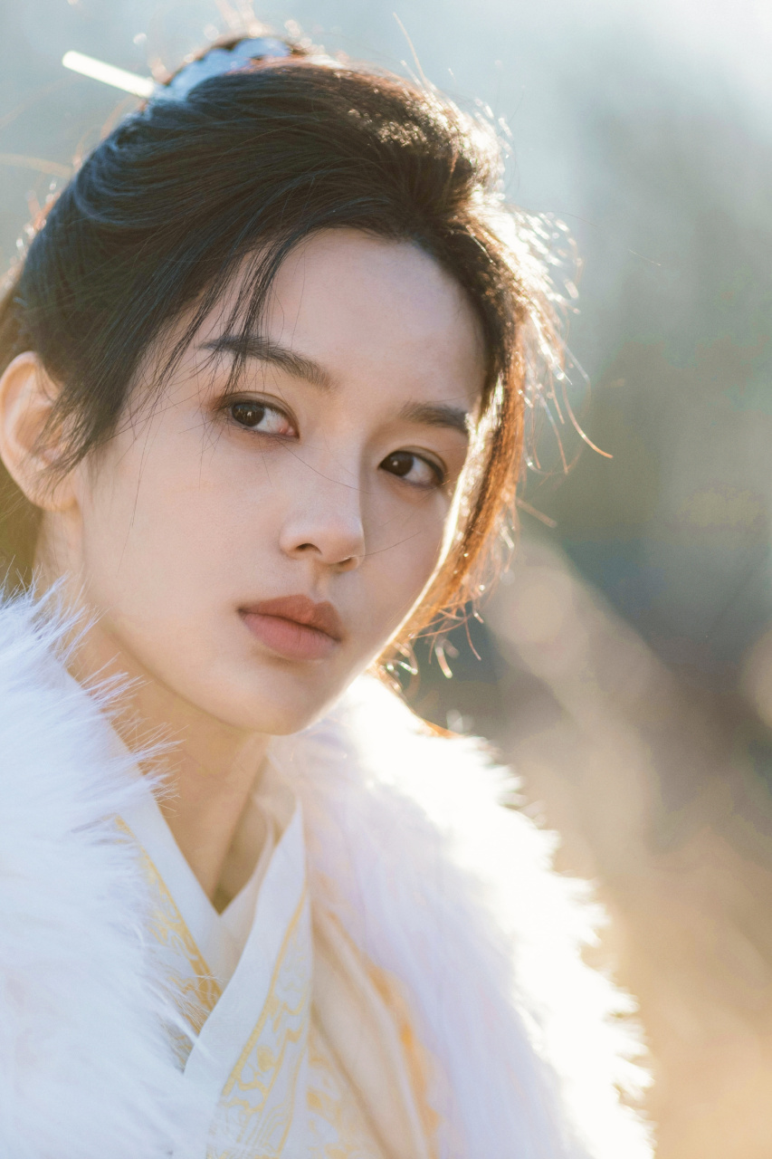 周也唯美古风写真精选