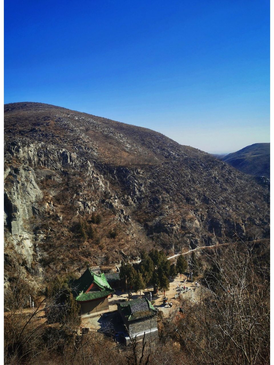 卫辉古八景之香泉寺 香泉寺坐落在卫辉市西北约20公里太行山东麓的霖