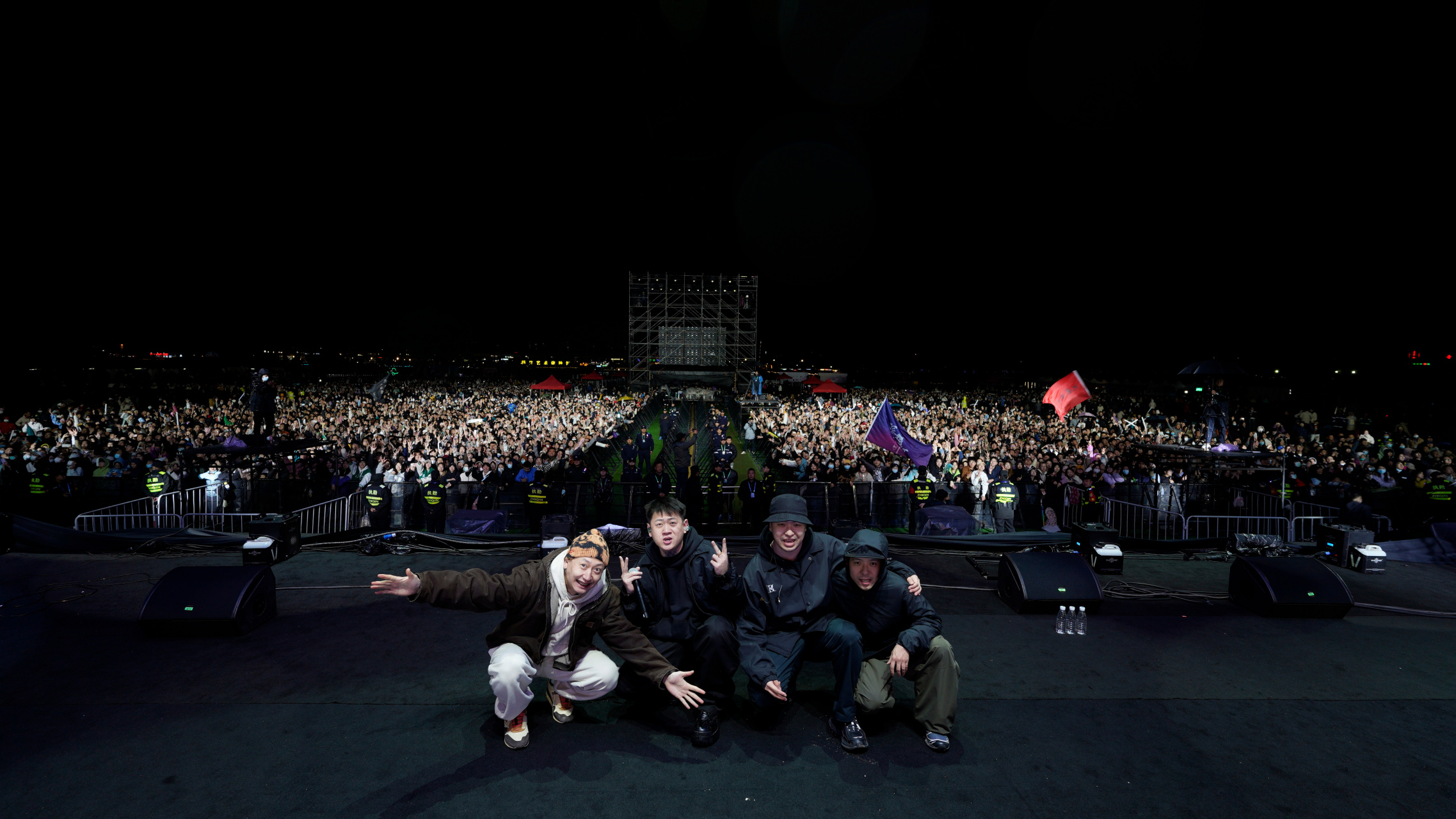 太原首演#大美西山稻田音乐节# 天气虽冷但更能感受到大家的热情 期待