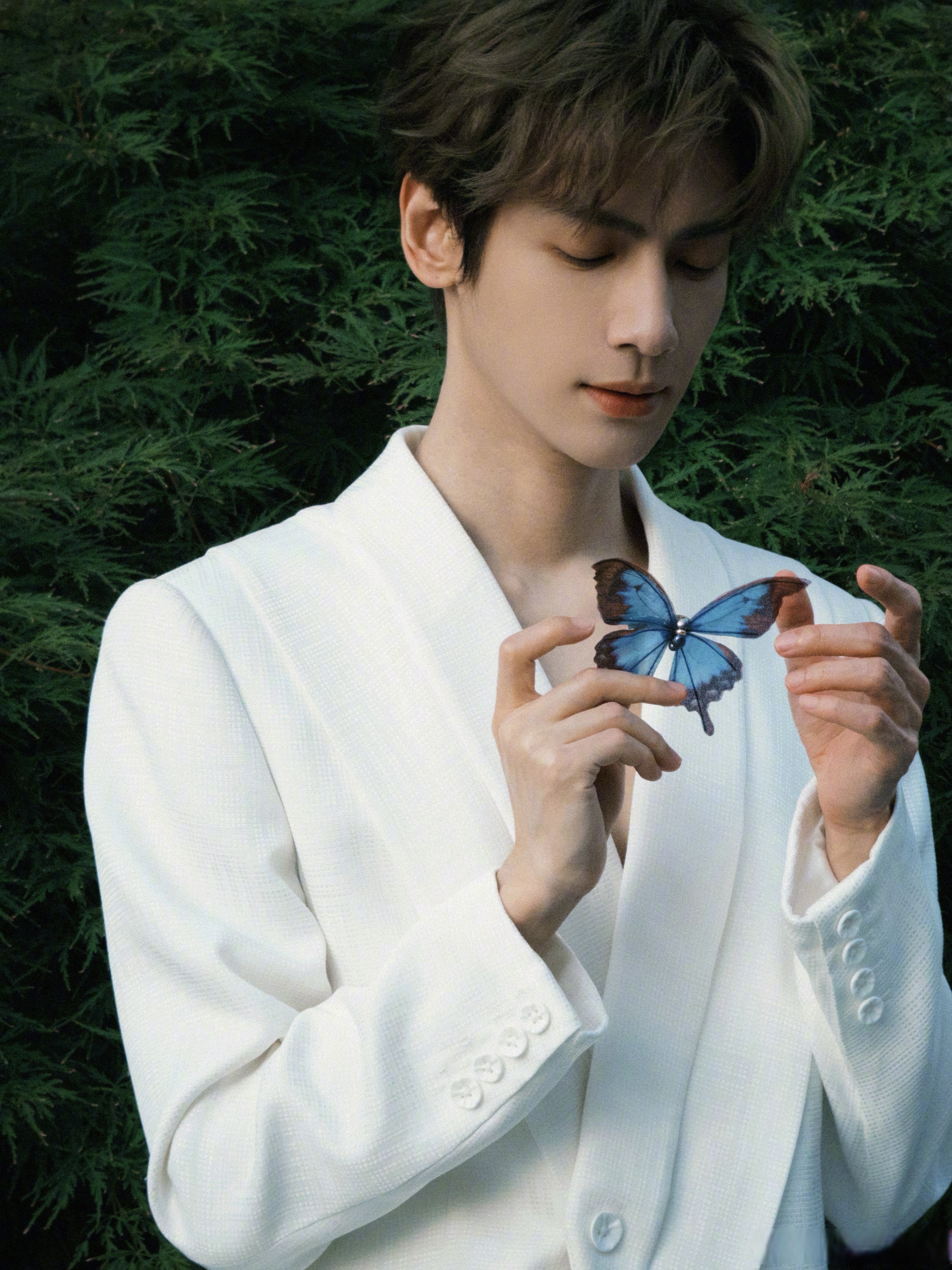 罗云熙照片不发会过期# 打个下班卡