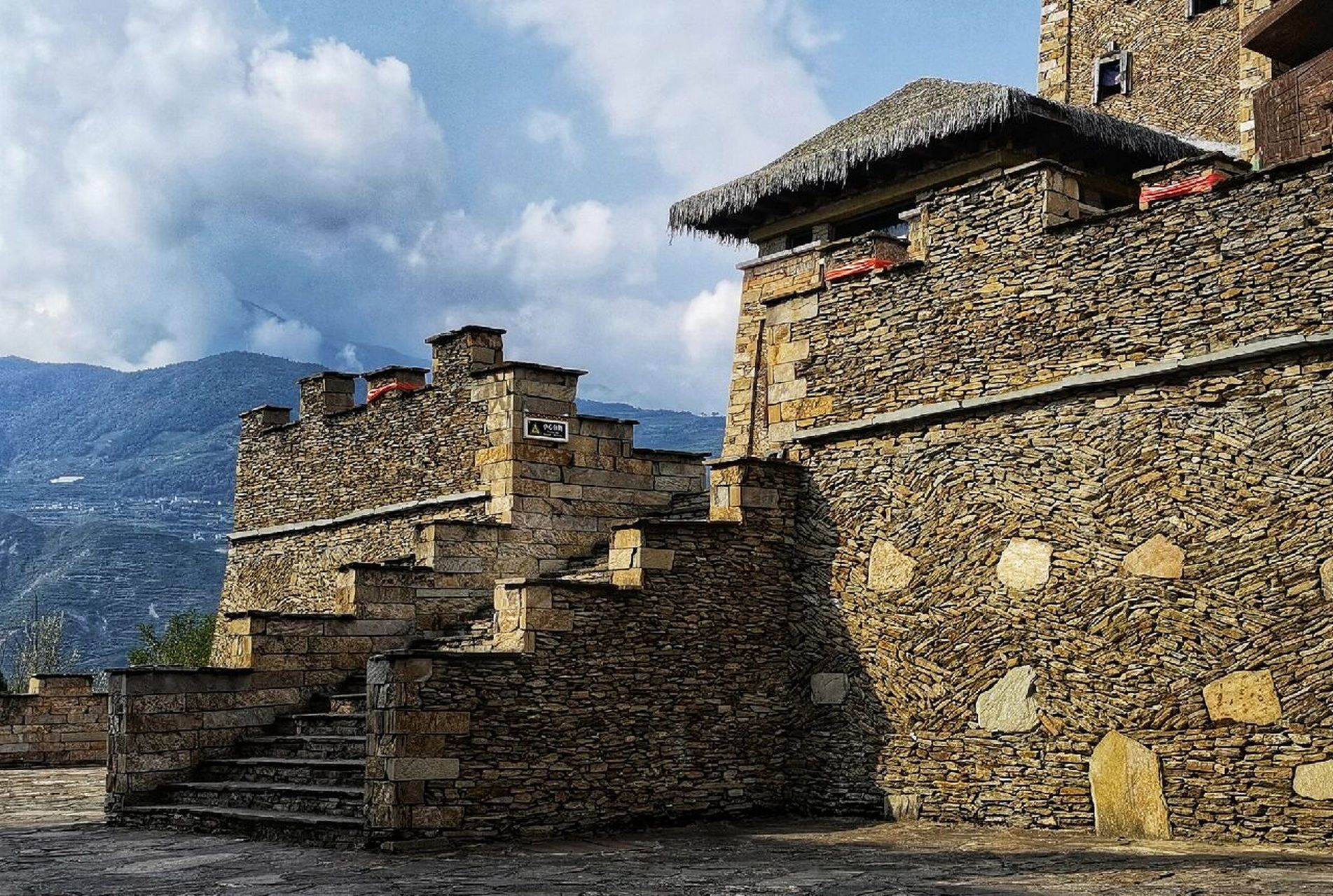 四川茂县羌寨游览