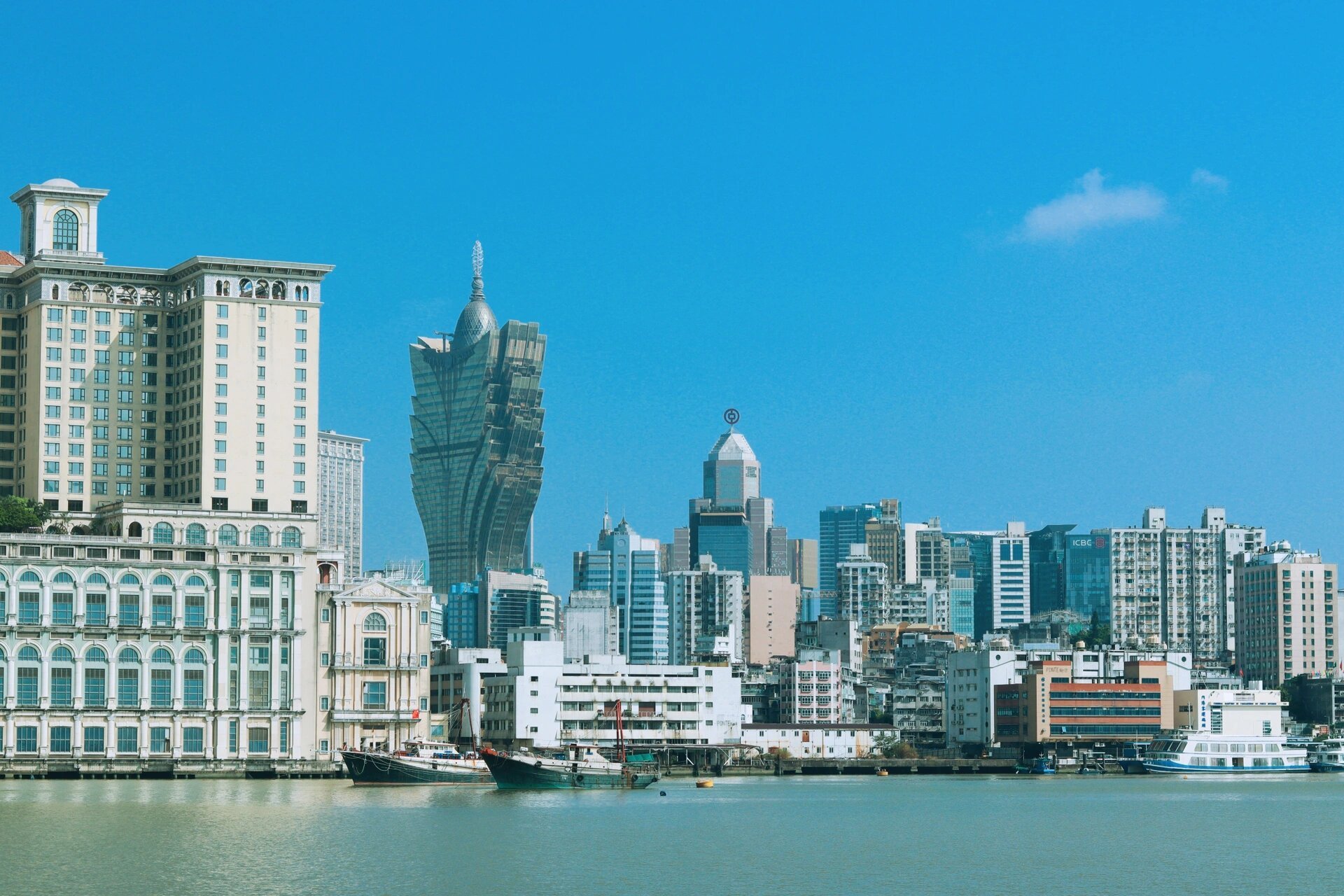 广东珠海～凯旋门广场|我离澳门最近的一次 开车横跨广东,突然发现