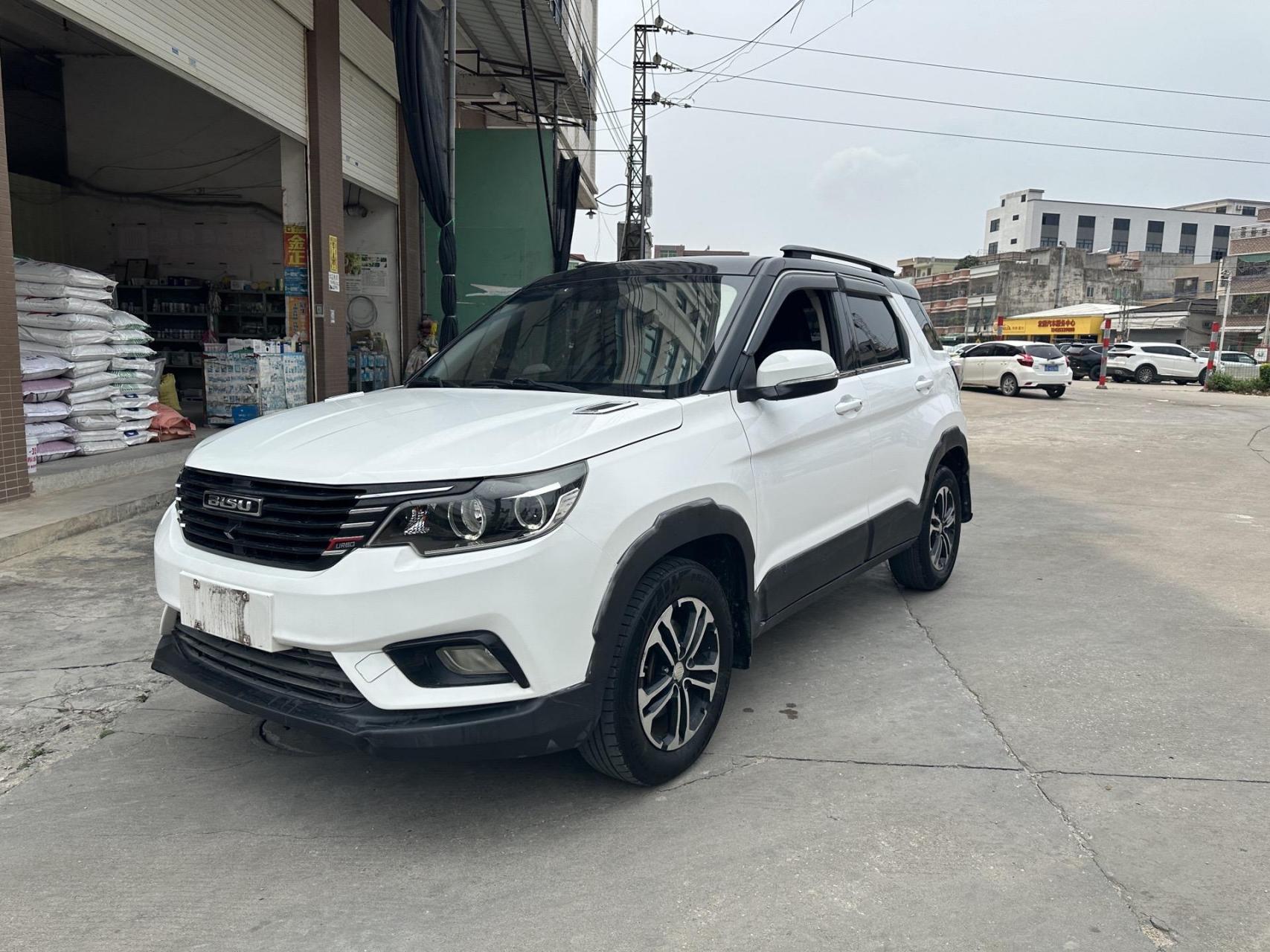2017年北汽 比速t3  1.