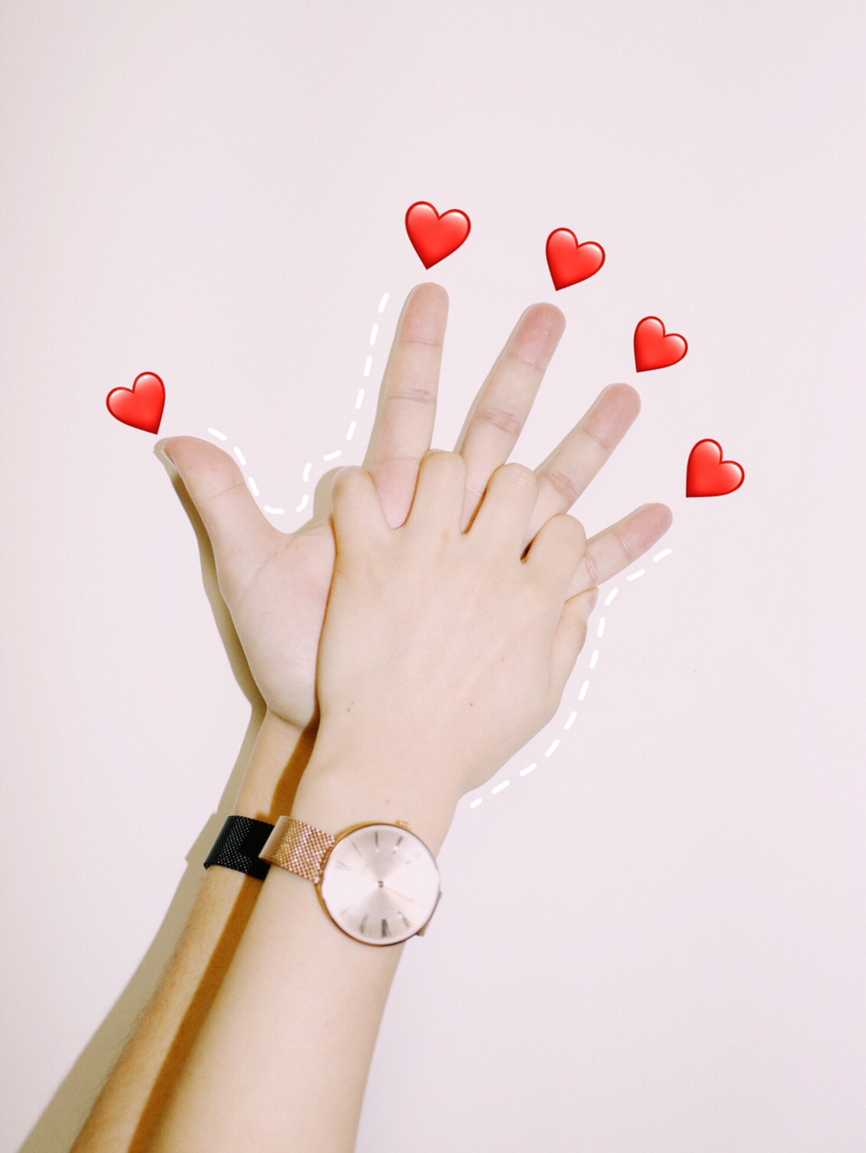 99分享一波最近超火的情侣手势拍照99 16615找一面干净的最好