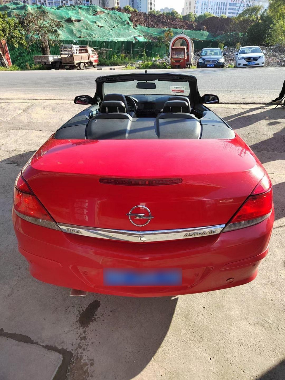 10年欧宝敞篷跑车